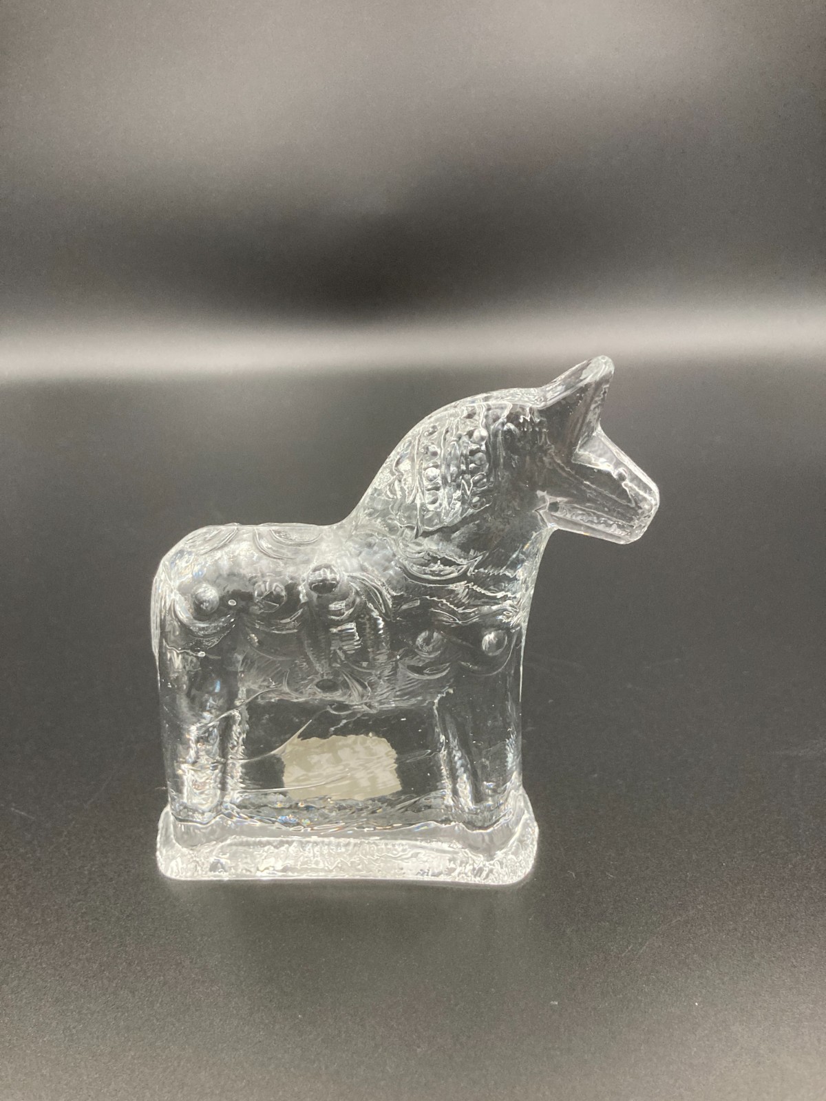 Lindshammar Art Glass Swedish Dala Horse Figurine with Tag 3 1/4″