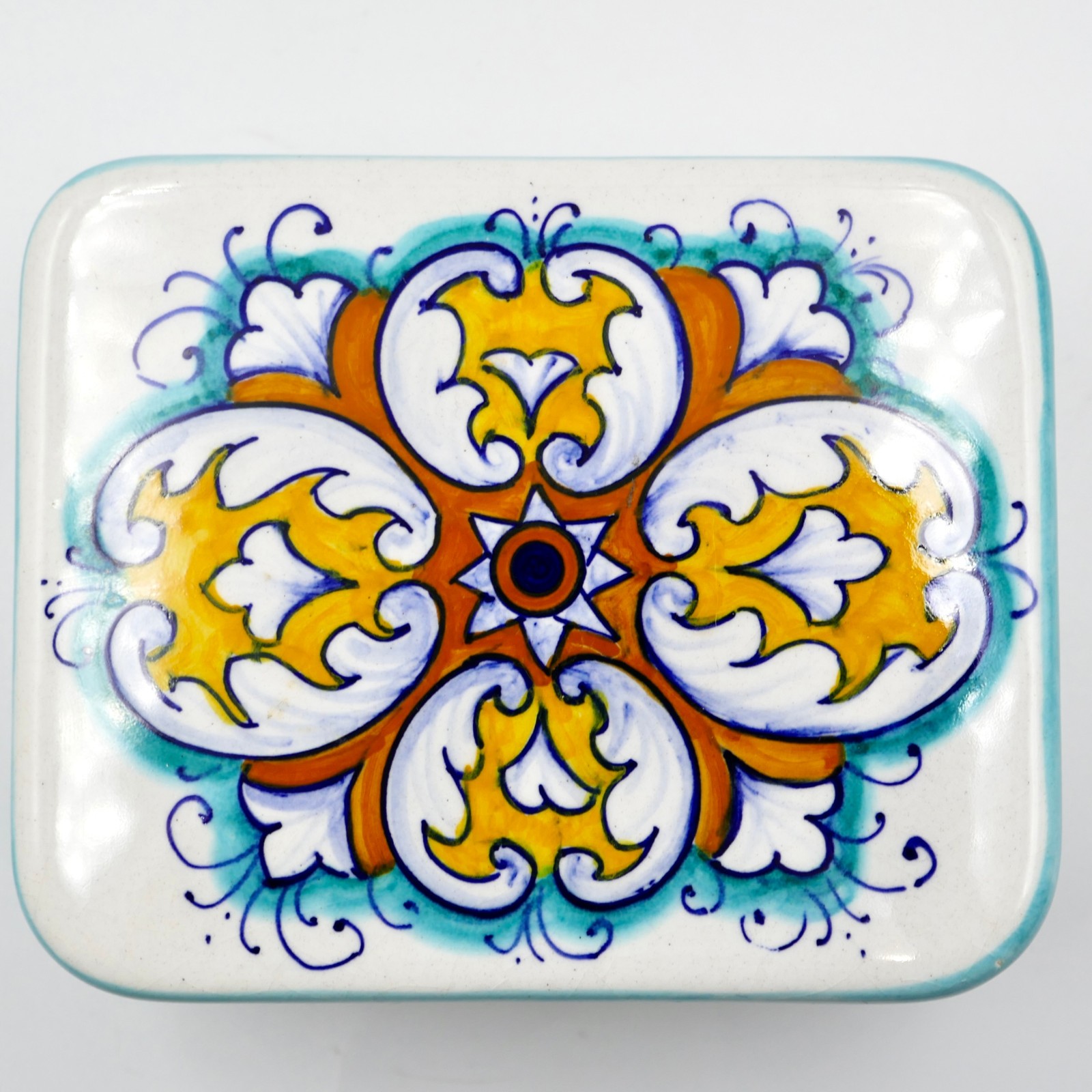 Deruta Lidded Trinket Box 5.25″ Hand Painted Ceramic Rectangle Italy Vintage