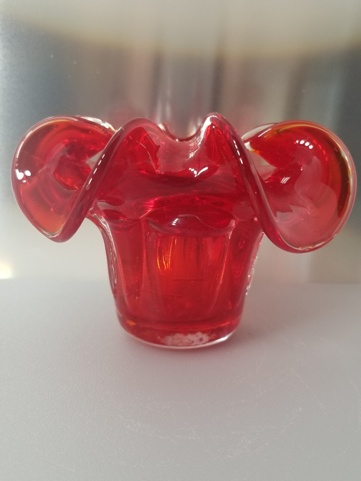 Art Glass * Pedestal Flower Tall Ashtray/Bowl Red * Cased glassroom * 4″ 070
