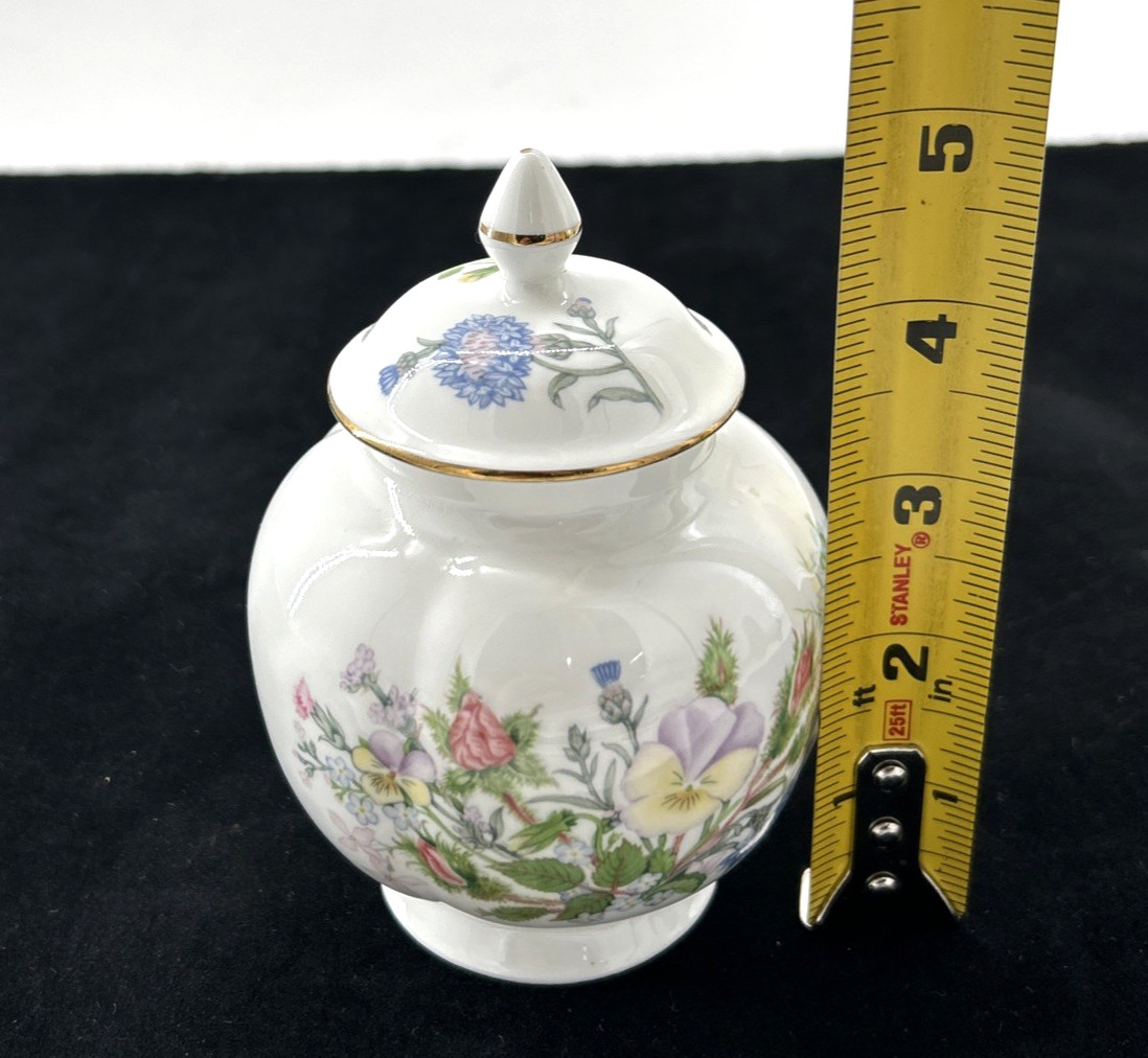Aynsley Wild Tudor Decorative Lidded Ginger Jar Urn Pot 5″ Tall