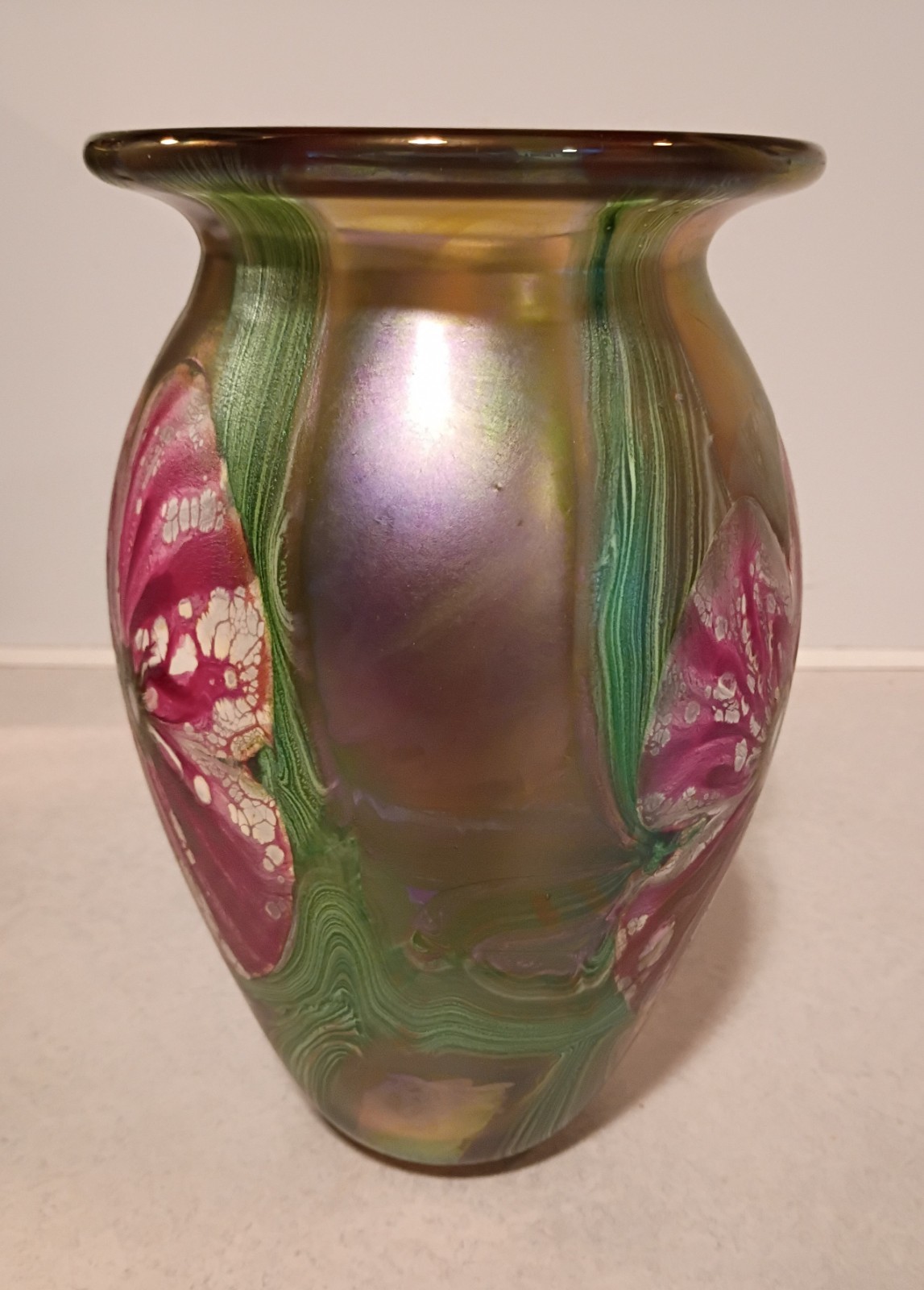 OOAK 2008 Signed Robert Eickholt 9.75″ Iridescent Sea Flowers Art Glass Vase