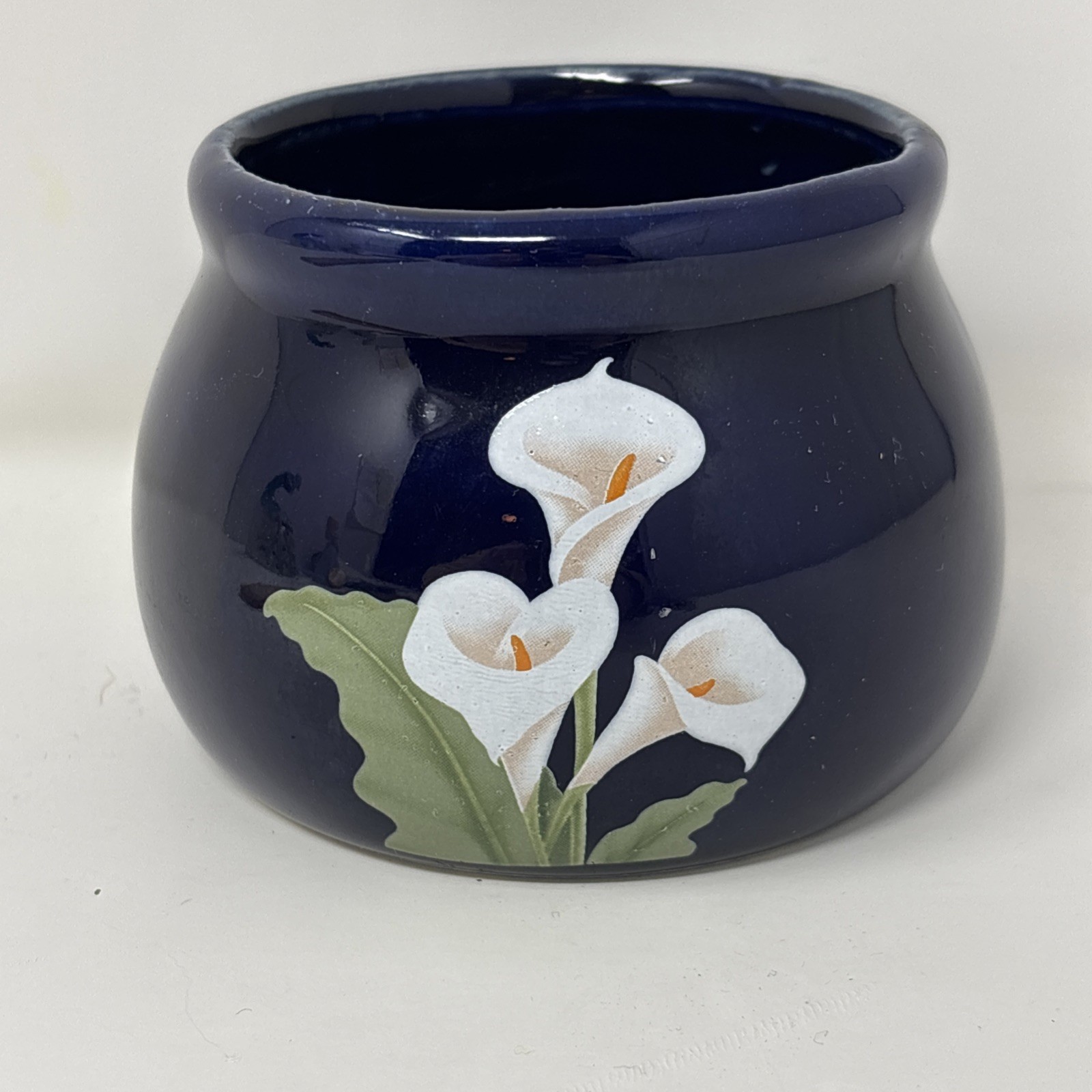 VTG Sirius Enterprises ‘85 Cobalt Blue Planter Crock Lily Flower Lillies Pottery