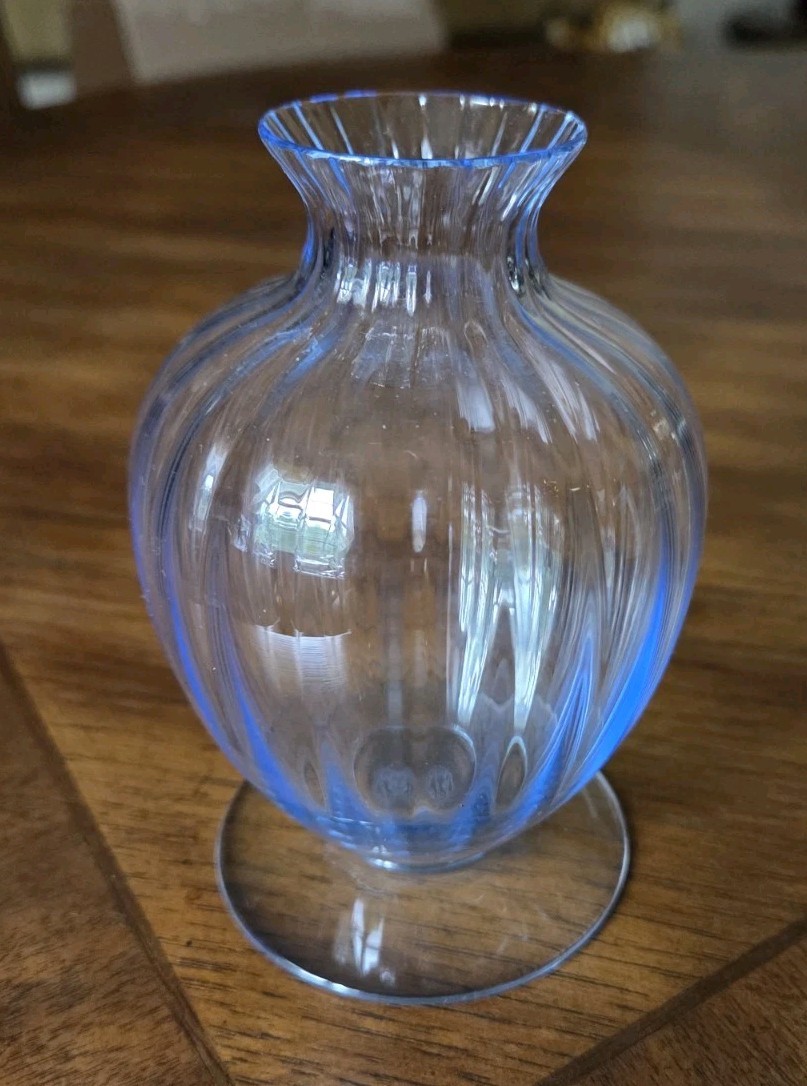 BACCARAT France Light Blue AQUARELLE Crystal Single Flower Vase