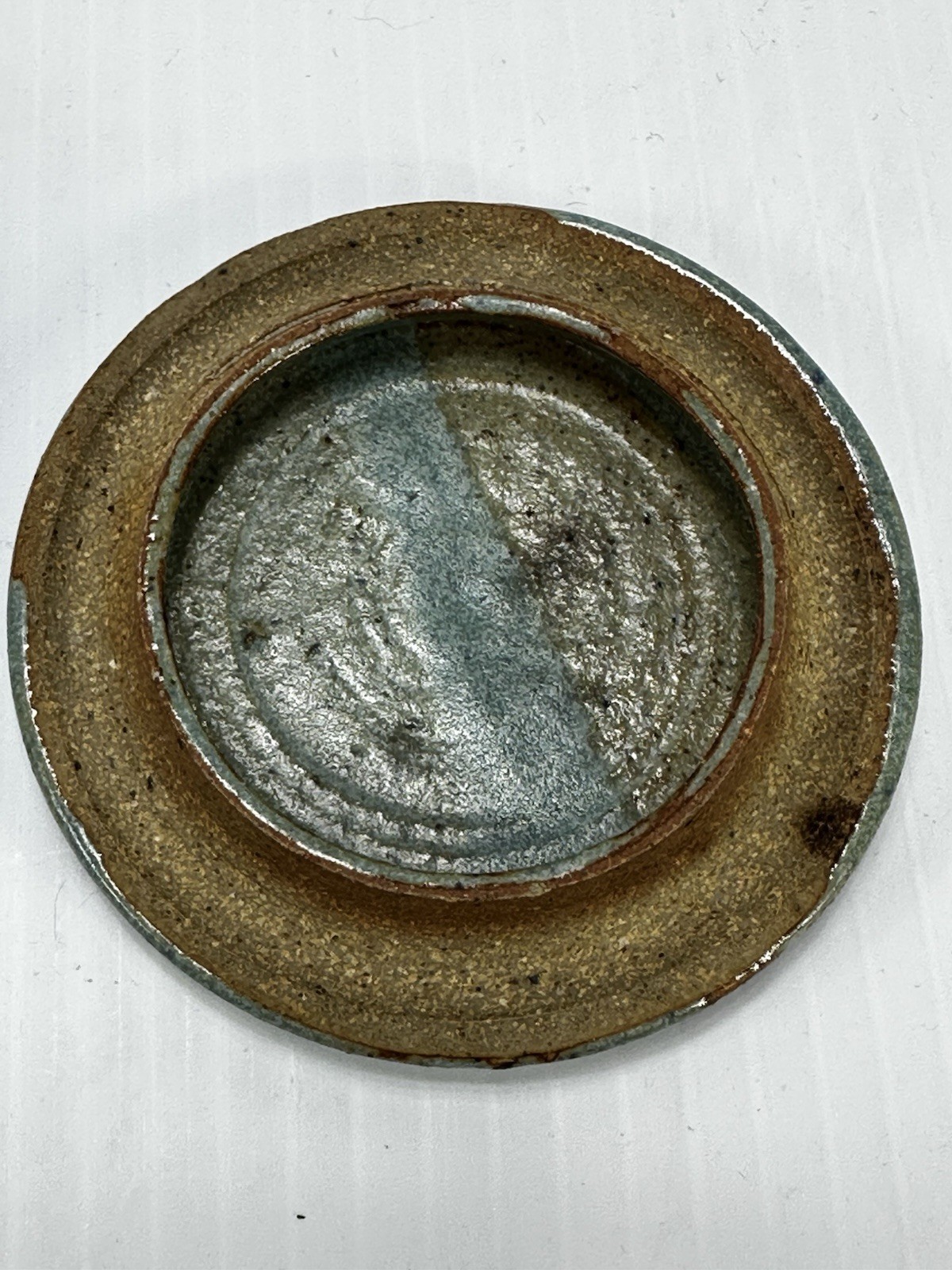 Vintage Handmade Studio Art Pottery Stoneware Lidded Trinket Box Jar Signed