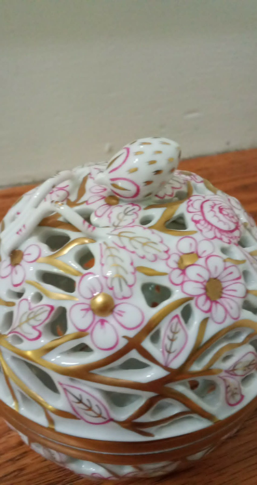 Herend Bonbon Porcelain Pink