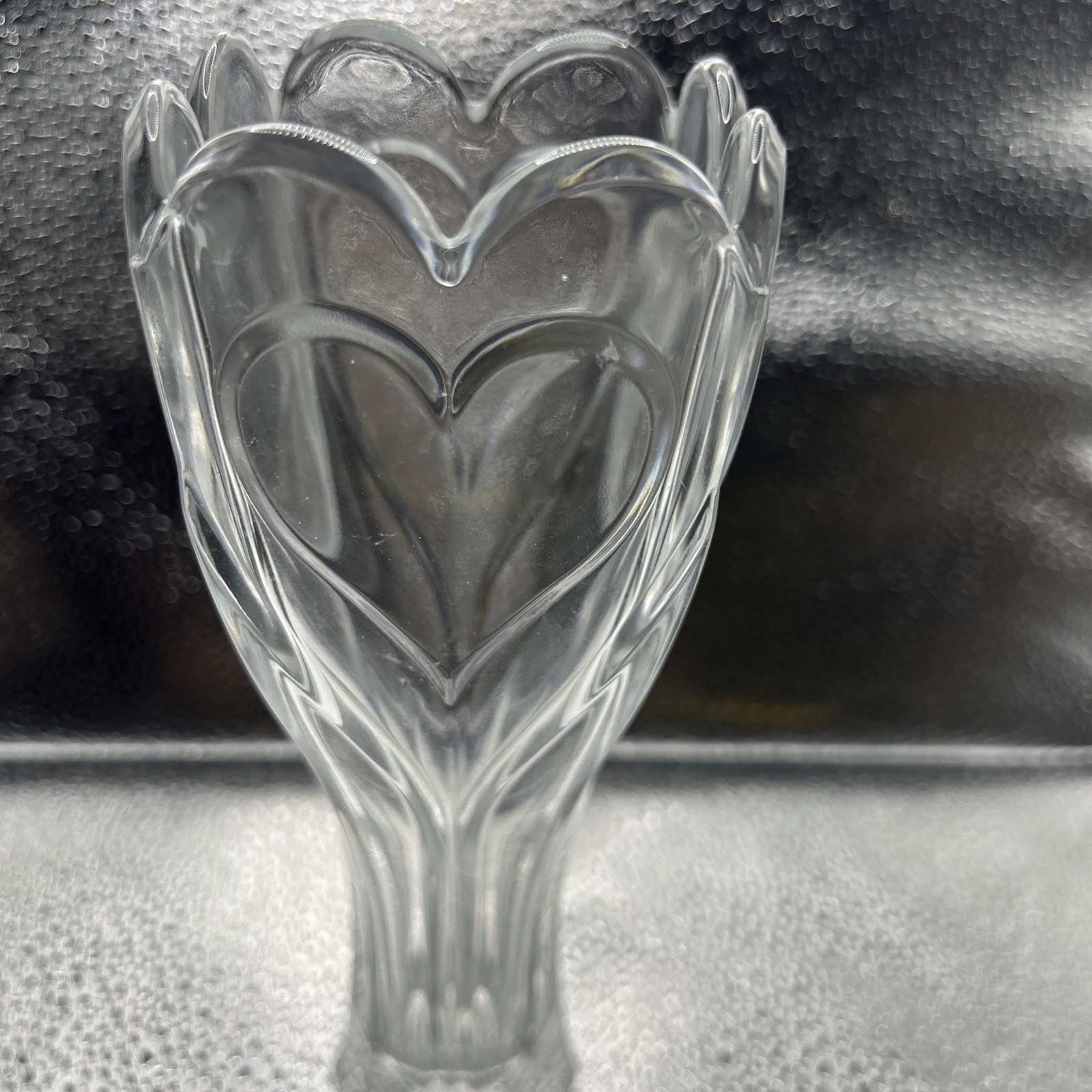 DePlomb Crystal Lead Heart Vase Scalloped Top 8in Tall
