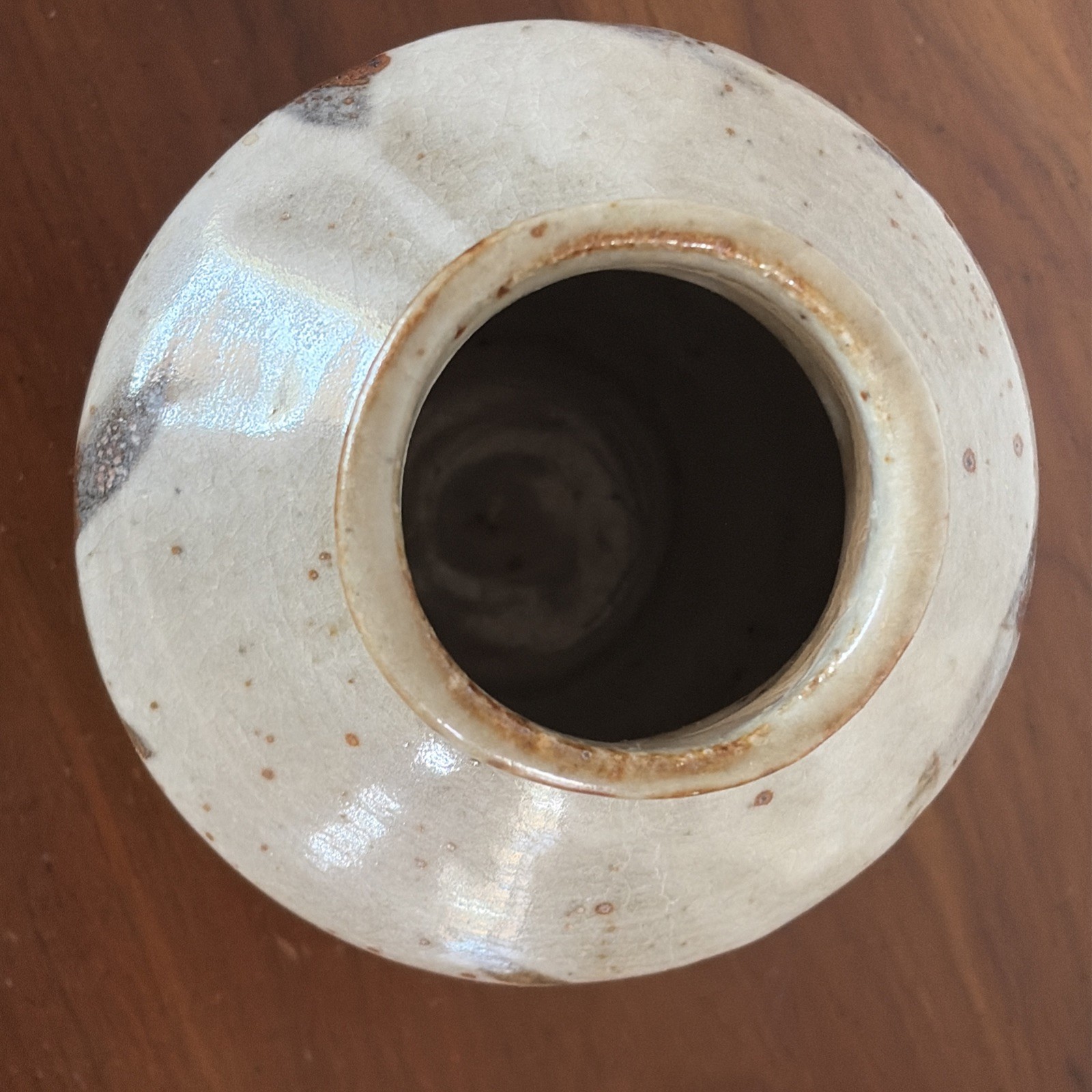 Vintage Hand Thrown Studio Art Pottery Flower Vase Unique Glaze 6.75″ signed
