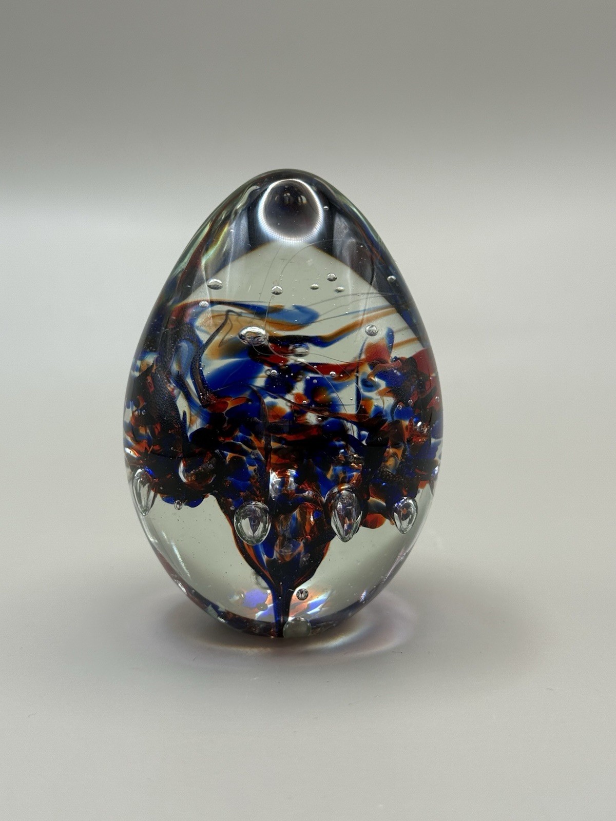 Vintage 1986 Mount St. Helens Ash Glass Egg Paperweight- Signed “Vines
