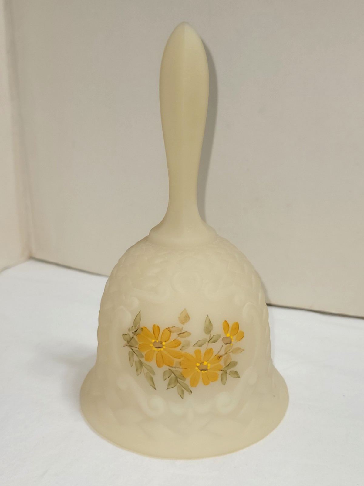 Hand Painted Yellow Daisy Basketweave Custard Glass Bell by Fenton Signed