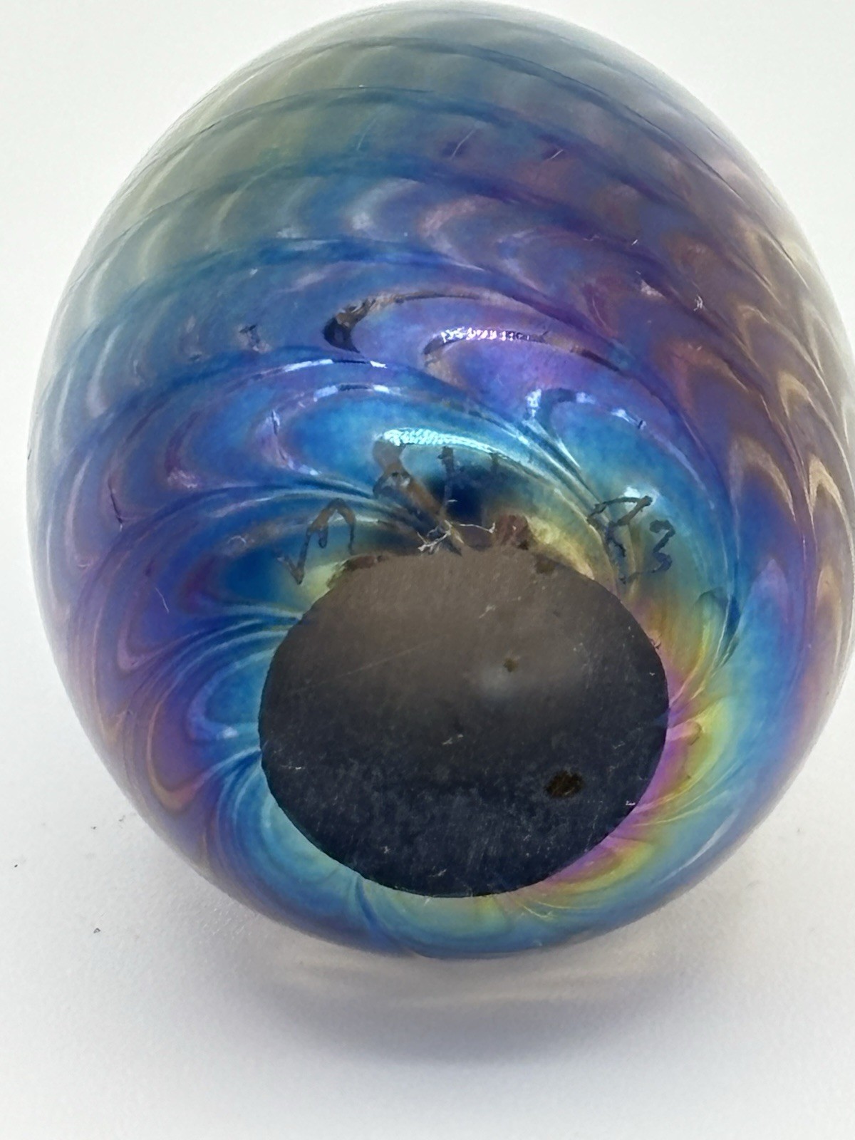 Mount St. Helen Art Glass Egg Paperweight Marked MSH 83 Iridescent blue purple