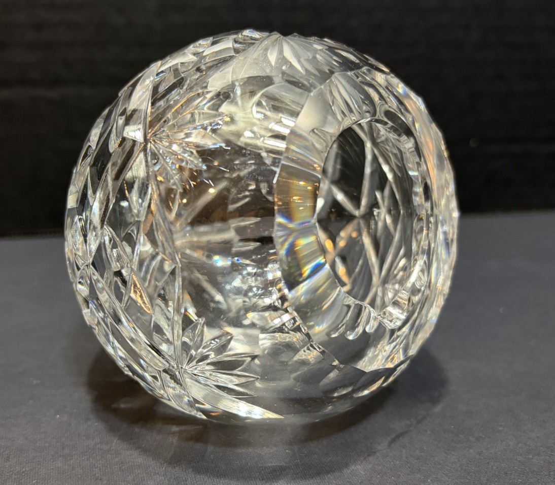 Vintage Cut Lead Crystal Sphere Orb Globe Cigar Ashtray Starburst Pattern
