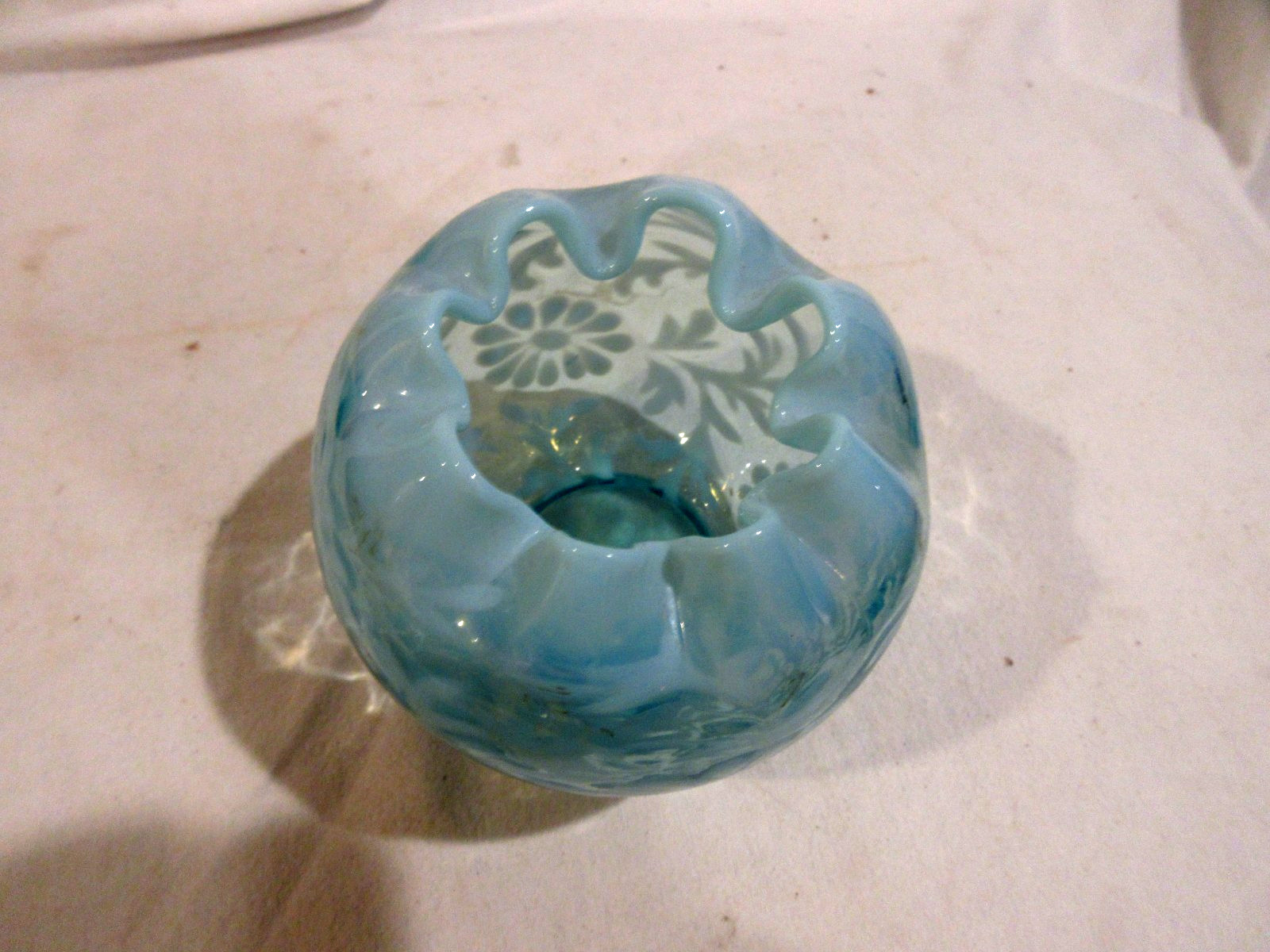 Fenton Light Blue Opalescent Daisy & Fern Rose Bowl