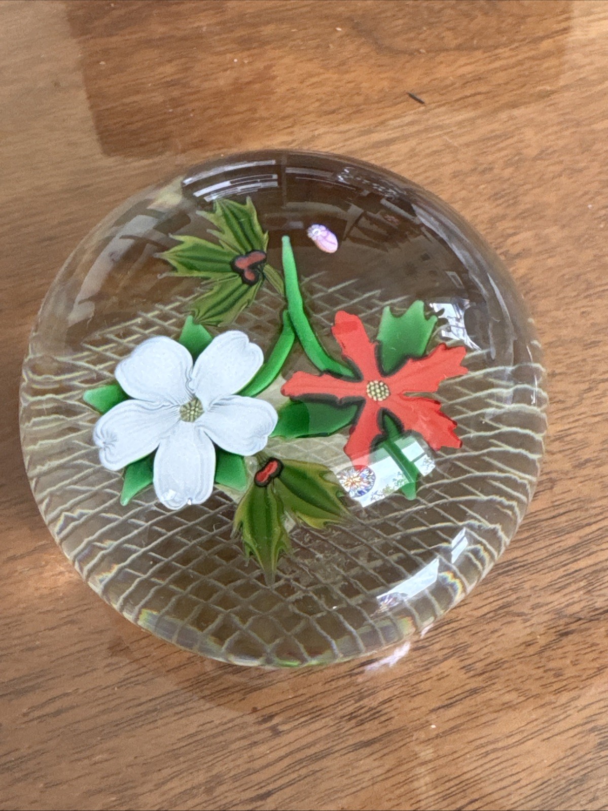 Perthshire 1984 Christmas Bouquet Poinsettia Holly Faceted Holiday Paperweight