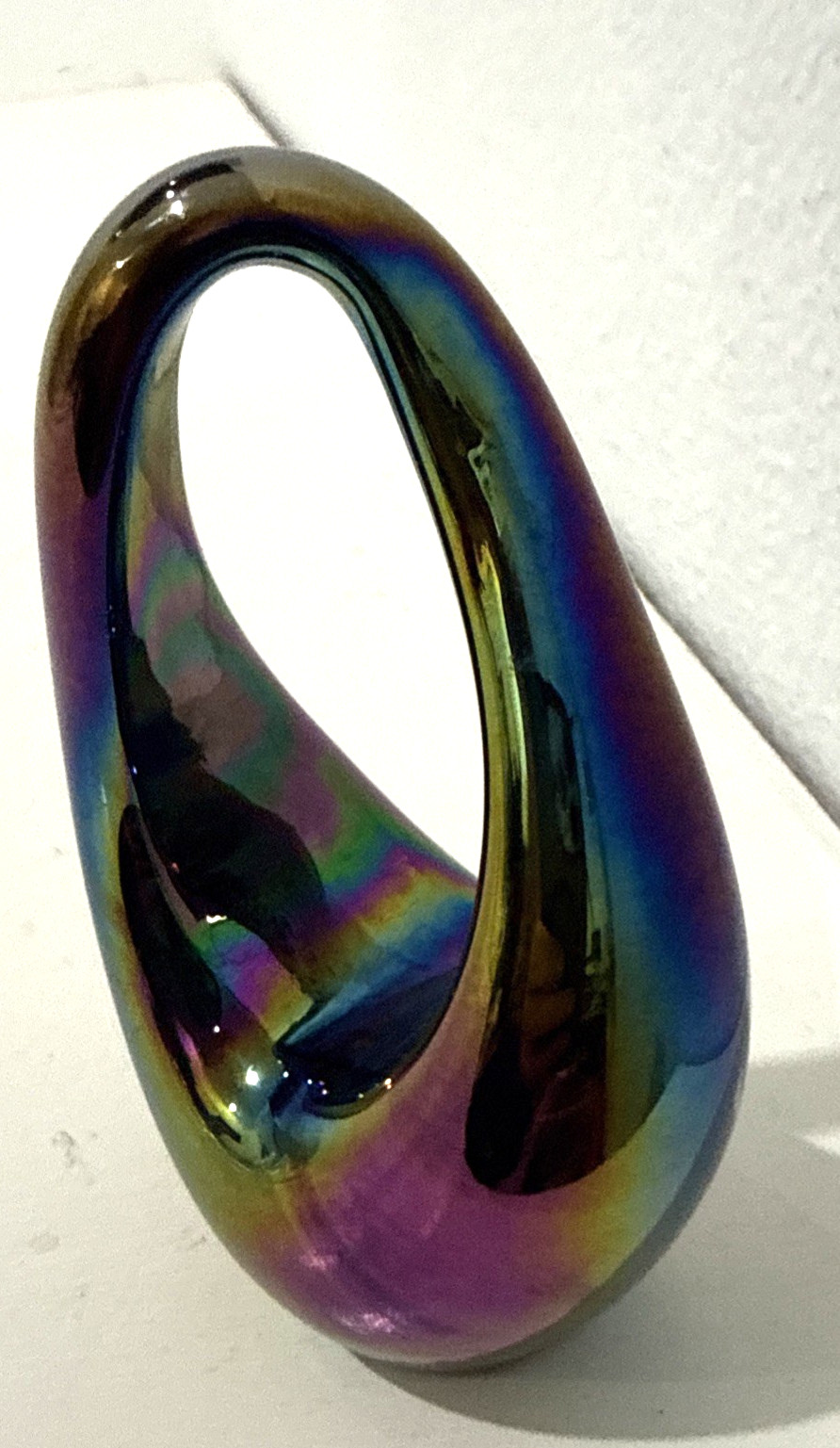 Eickholt Art Glass 4in Loop Sculpture Rainbow Iridescent Multi Color Signed 1998