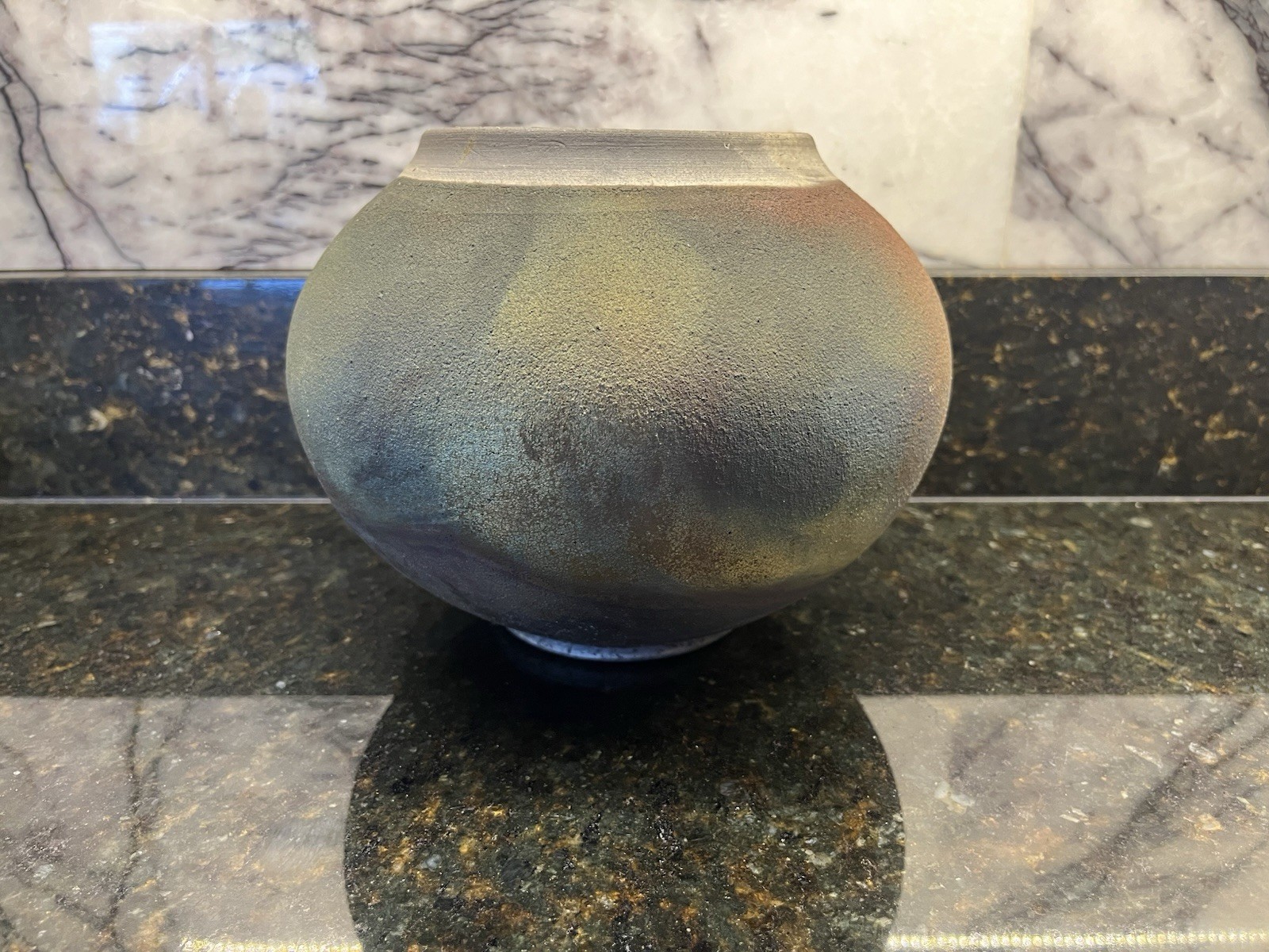 Raku Pottery Pot Iridescent Glaze 6”Hx8.5”W Signed By Artist Samuels