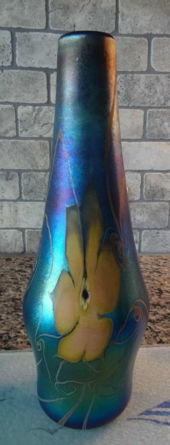 Signed Vandermark Studio Art Glass Blue Aurene Iridescent Floral Vase 10.5″