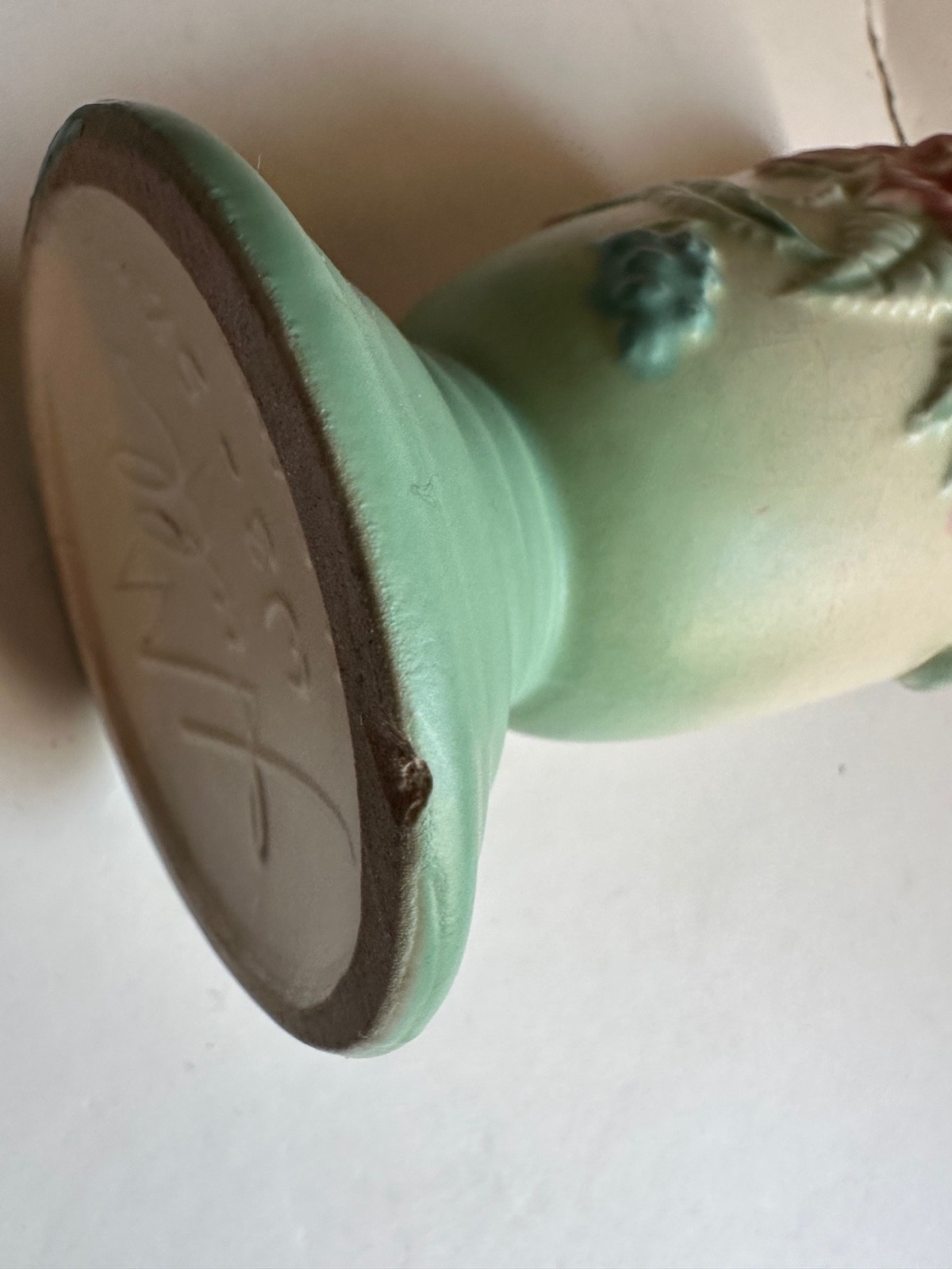 Beautiful HULL ART POTTERY Bowknot Jardiniere B-18-5 3/4″
