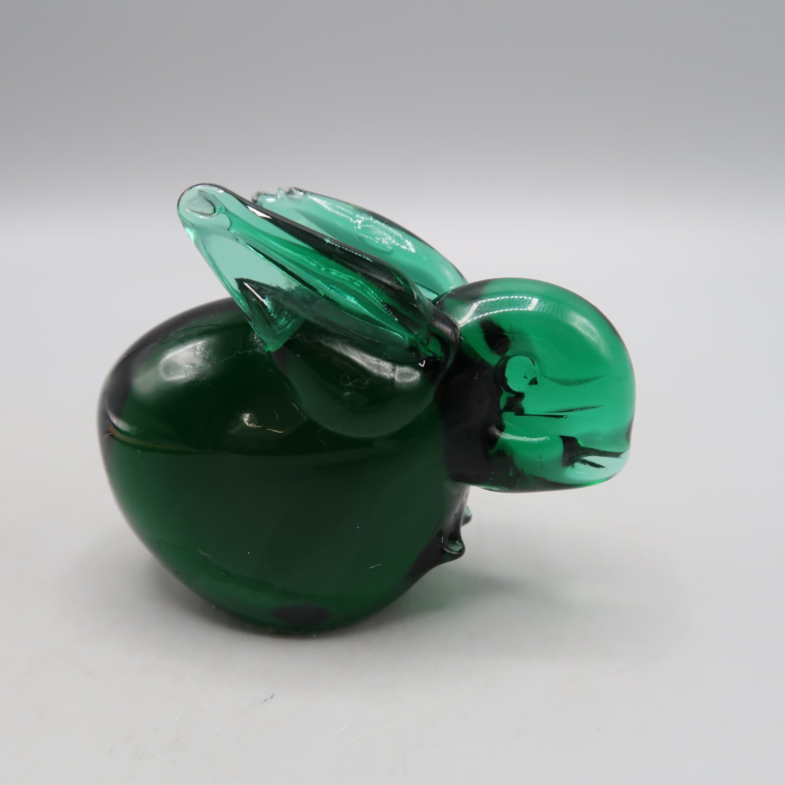 Vintage Blown Art Glass Emerald Green Bunny Rabbit Paperweight Figurine 2 Tall