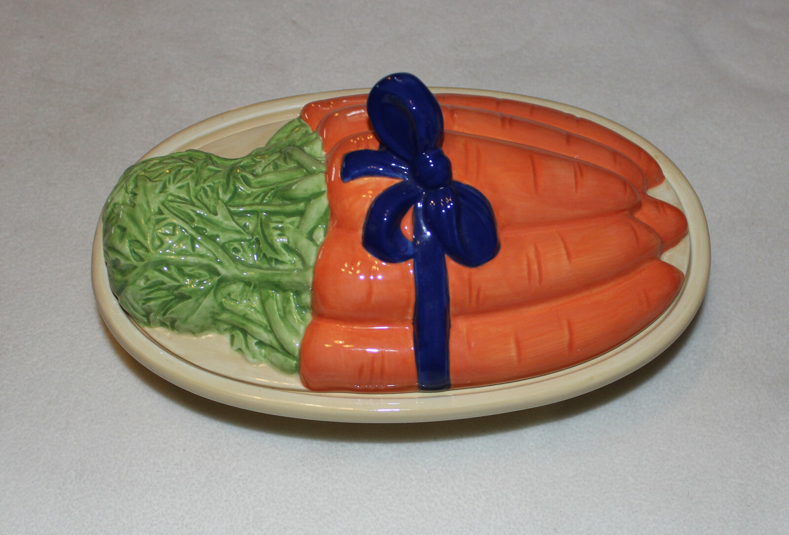 Pfaltzgraff Ceramic Woven Basket Bowl with Carrot Lid – Easter 2010 Lifetime Bra