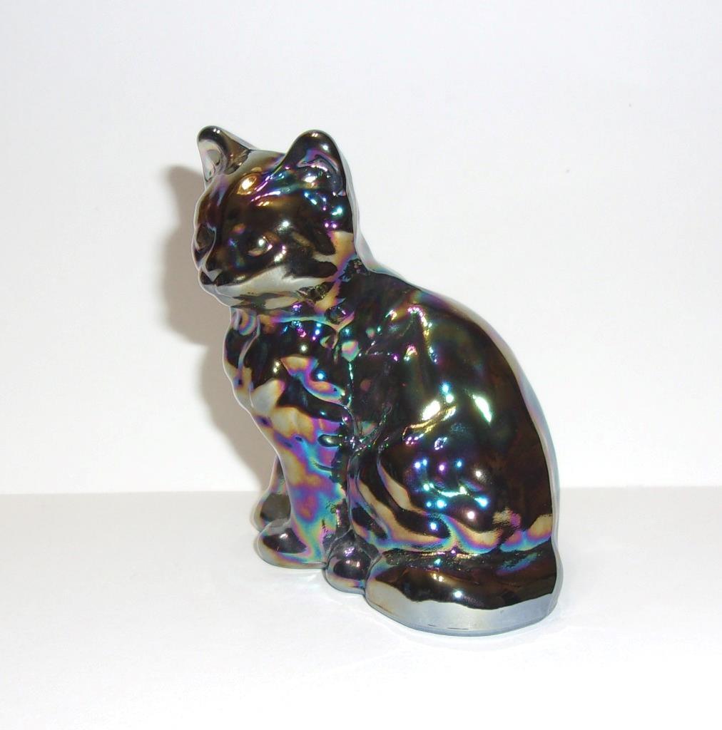 Mosser Glass Titanium Carnival Iridized Persian Cat Kitten Figurine Made In USA!
