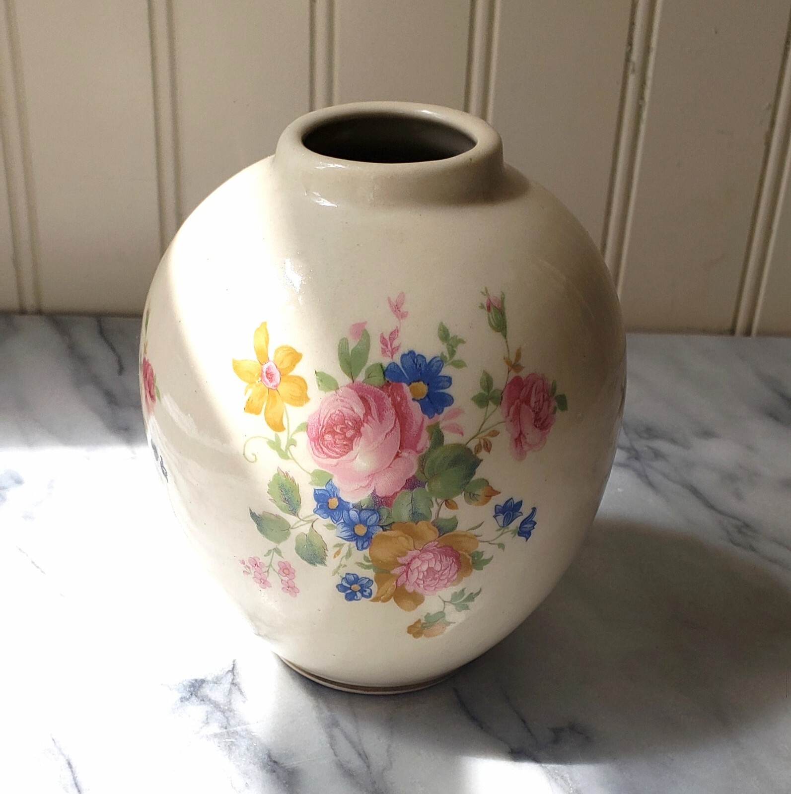 Vintage ANJOU Floral 5” Urn Vase Ginger Jar USA Porcelain Flowers Campana