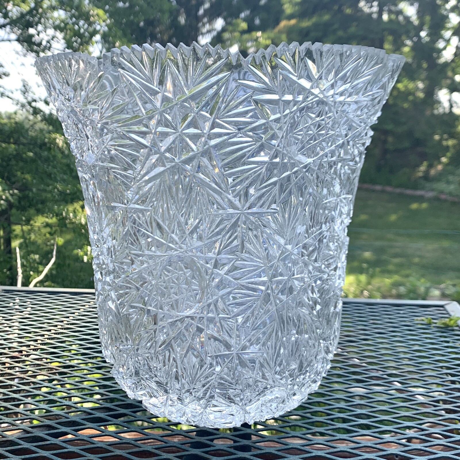 AMERICAN BRILLIANT ABP Large Cut Glass VASE HOBSTAR 9.75” VINTAGE