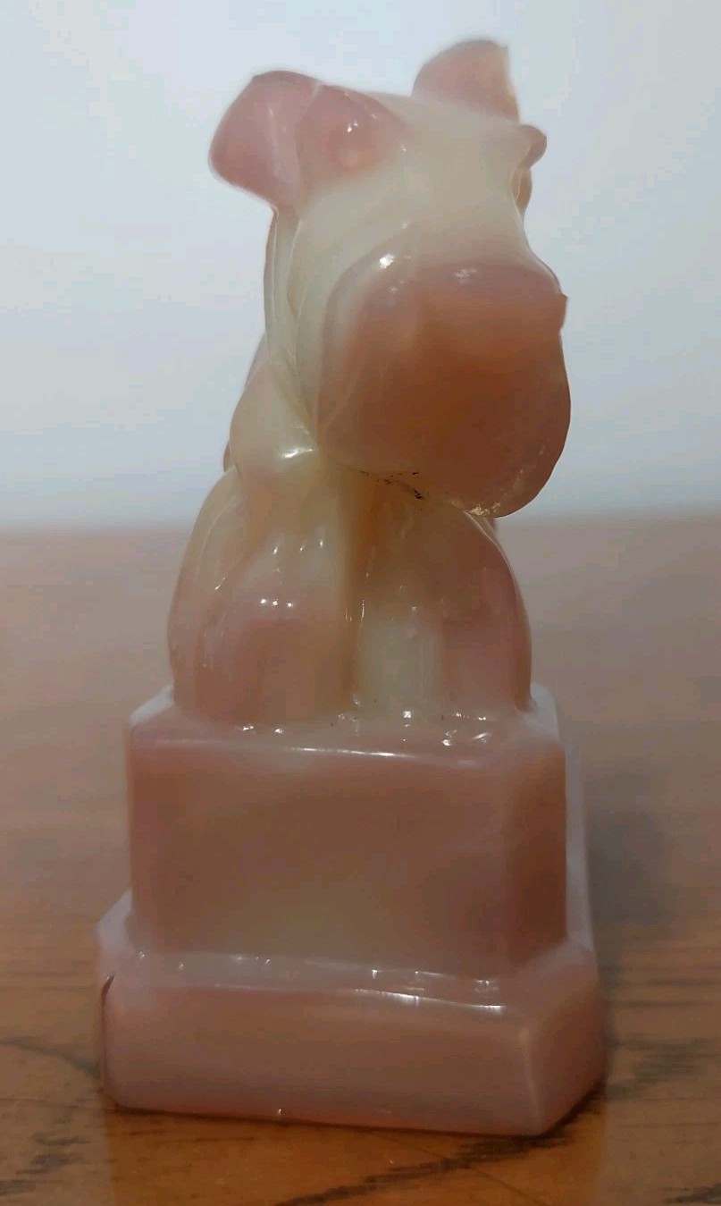 Boyd Art Glass JB Scottie Dog Figurine Ivory Blush Slag Glows Bright EC