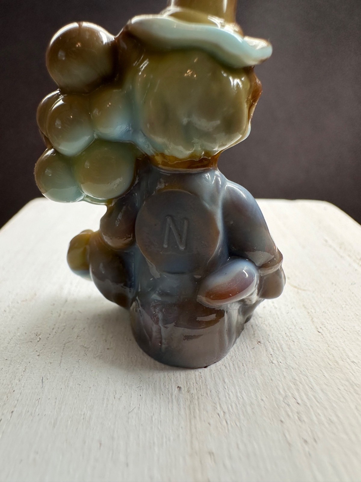 Mosser Glass Pee Wee Clown Alphabet Letter O Uranium UV
