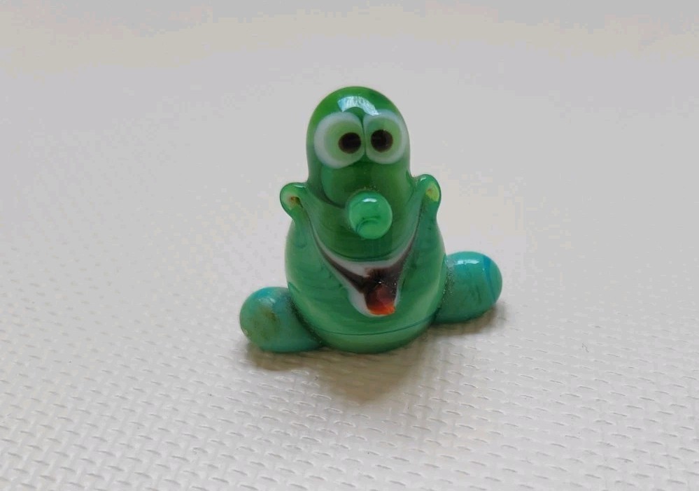 Glass Handmade Alien Mini Figurine 1.5″ Cute Little Monster Statue Decor