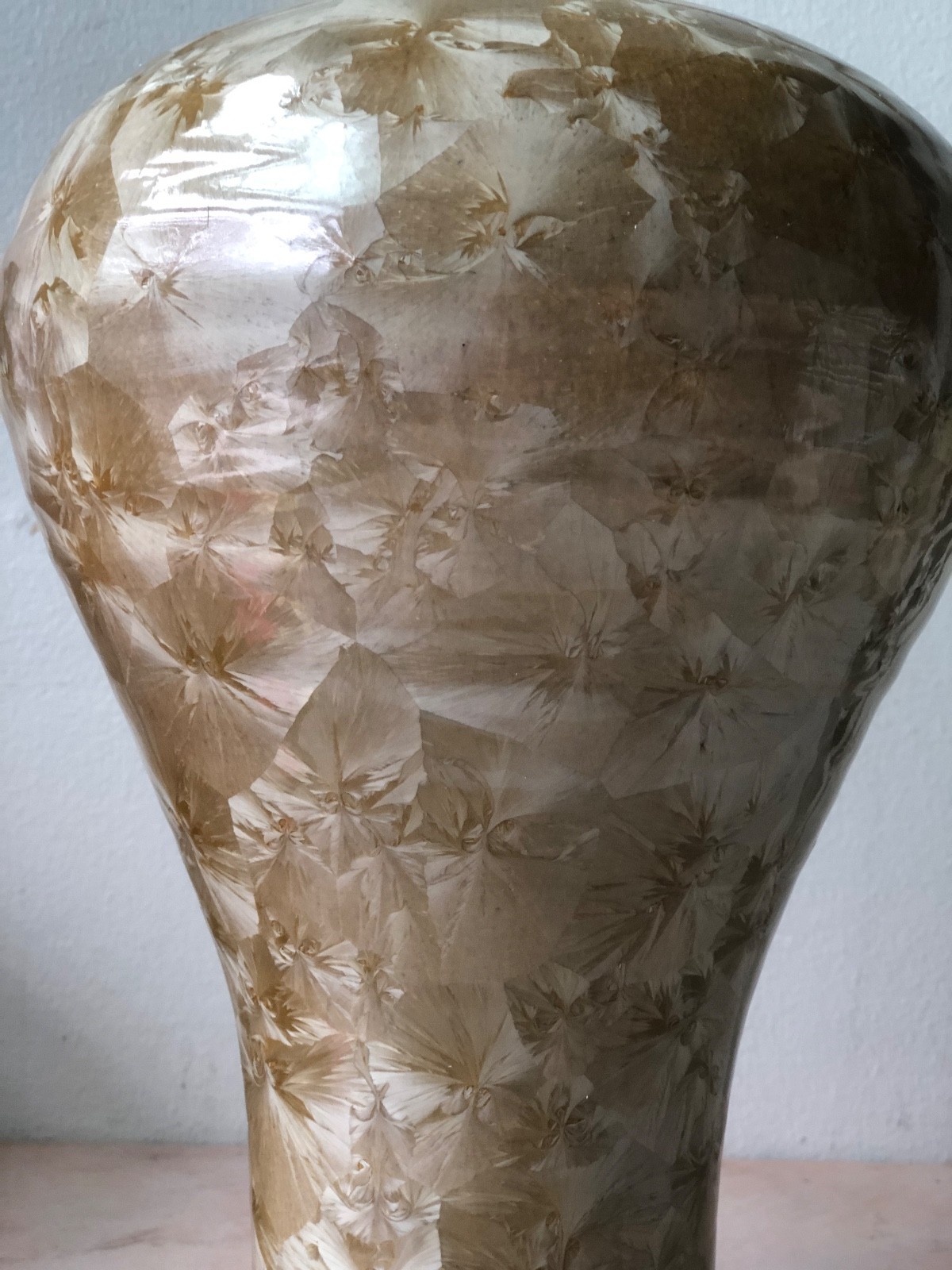 Magnificent Vintage Crystalline Glaze Art Vase ’87 Champagne Gold Color, Signed