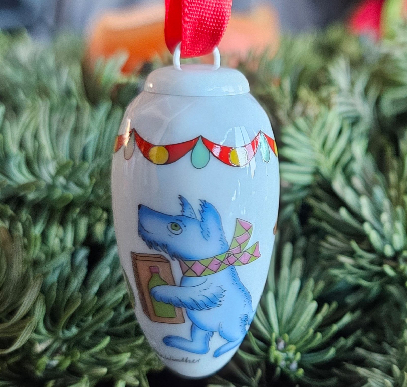 HUTSCHENREUTHER Dogs Puppy dog German Christmas Ornament Porcelain pine cone NW