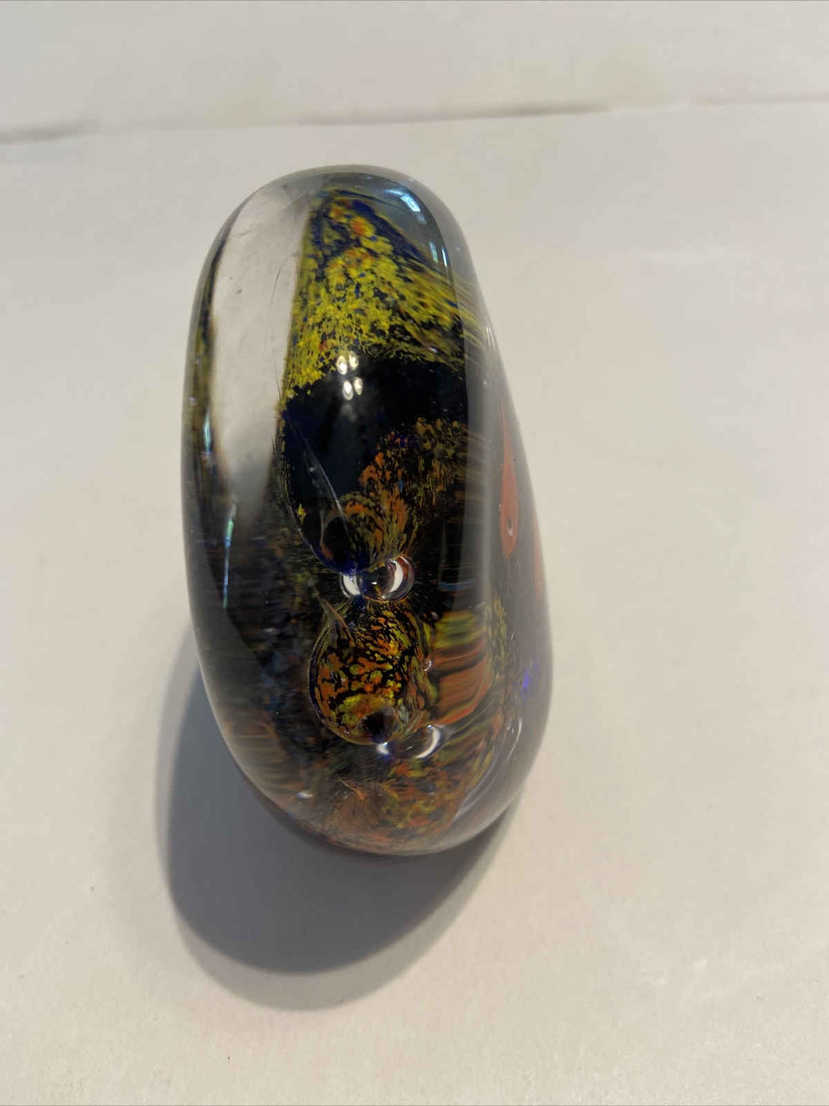 VTG Paperweight Glass Ocean Fish Water Colorful Nautical