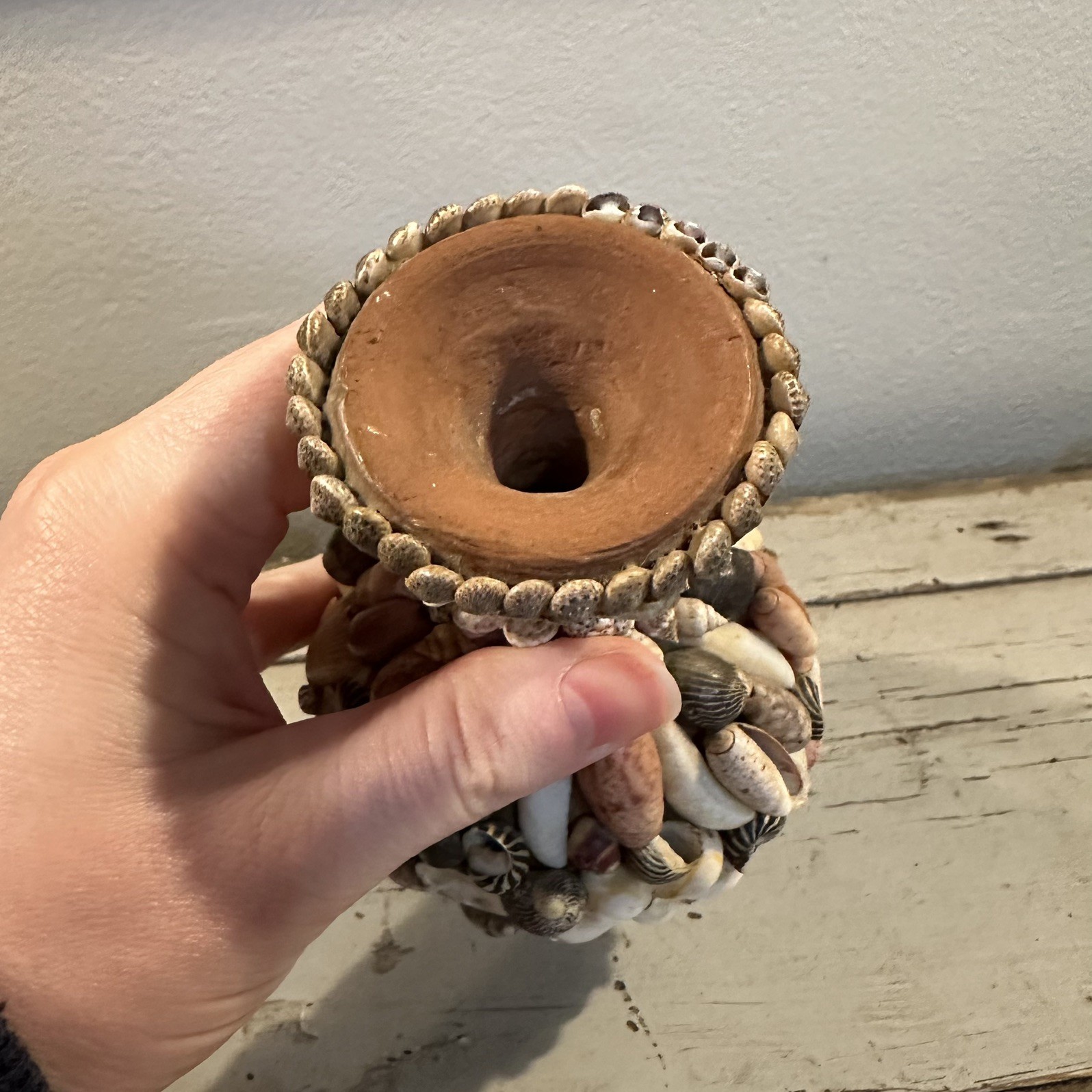 Vtg Sea Shell Terracotta Vase Textural Folk Kitschy Boho Artisan Encrusted 5inch