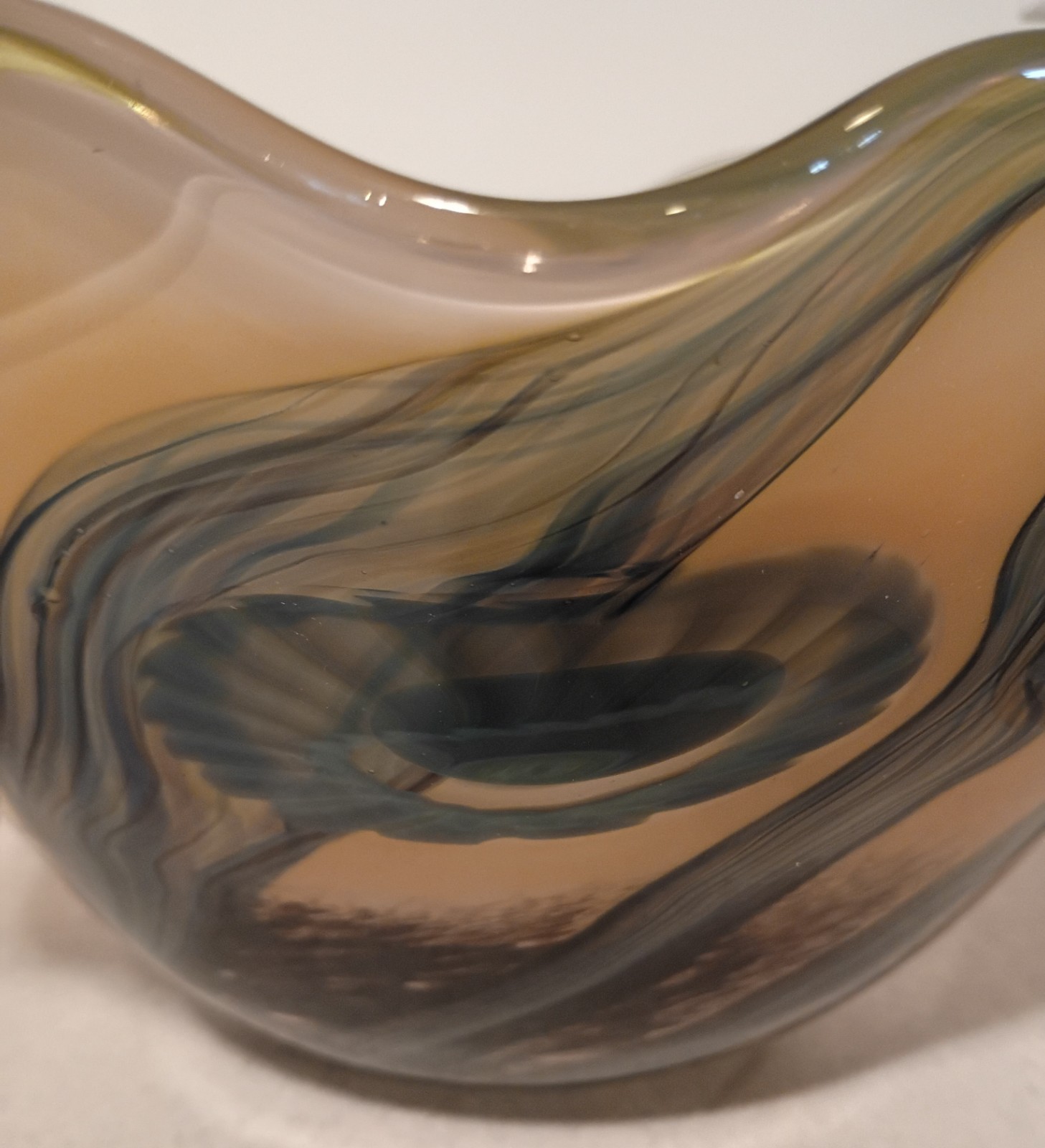 Large 2009 Signed Robert Eickholt Sea Flowers Art Glass Vase