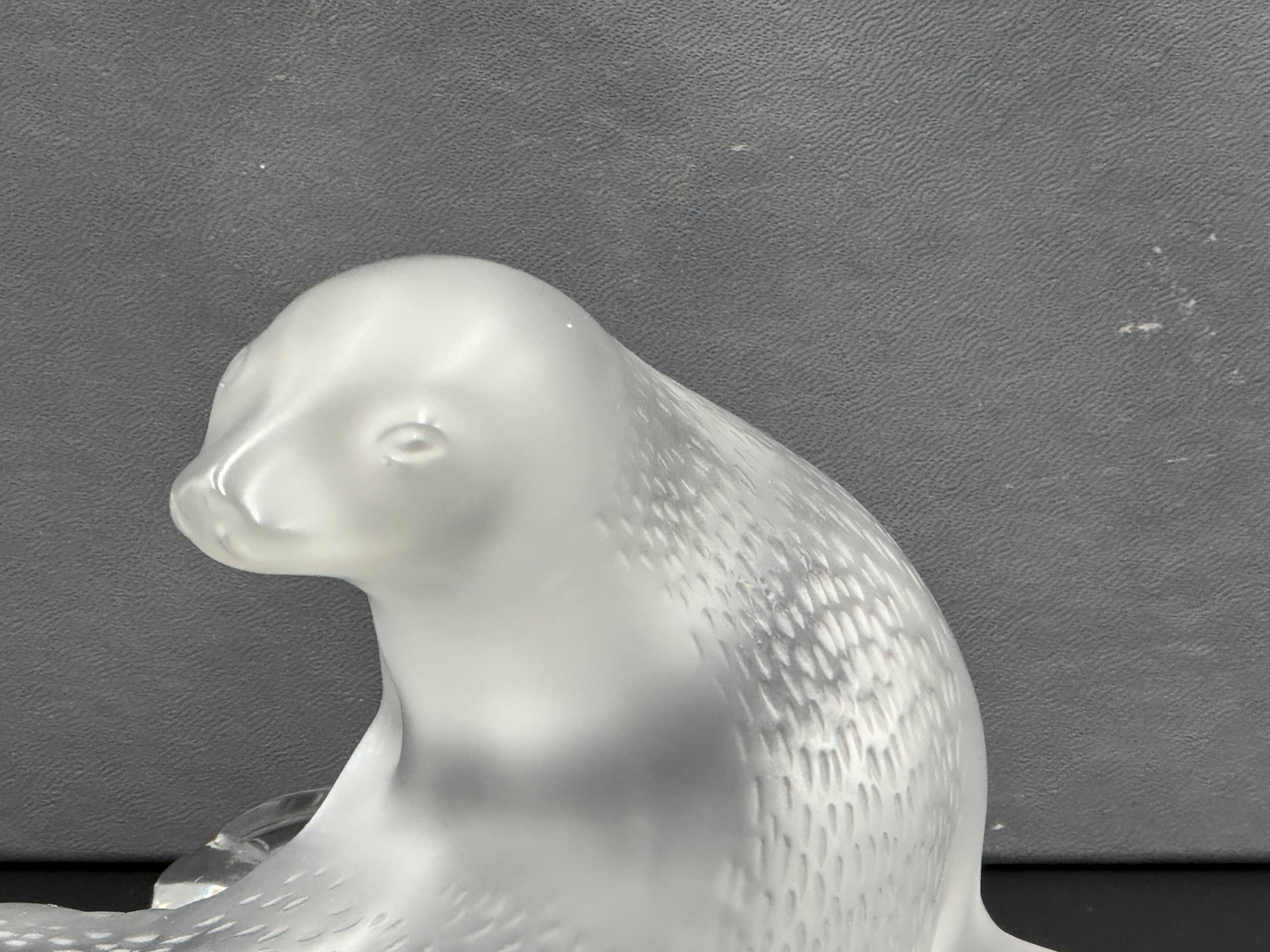Lalique France “Ooglit the Sea Lion” 1992 Collection Seal Figure #11744 (As-Is)
