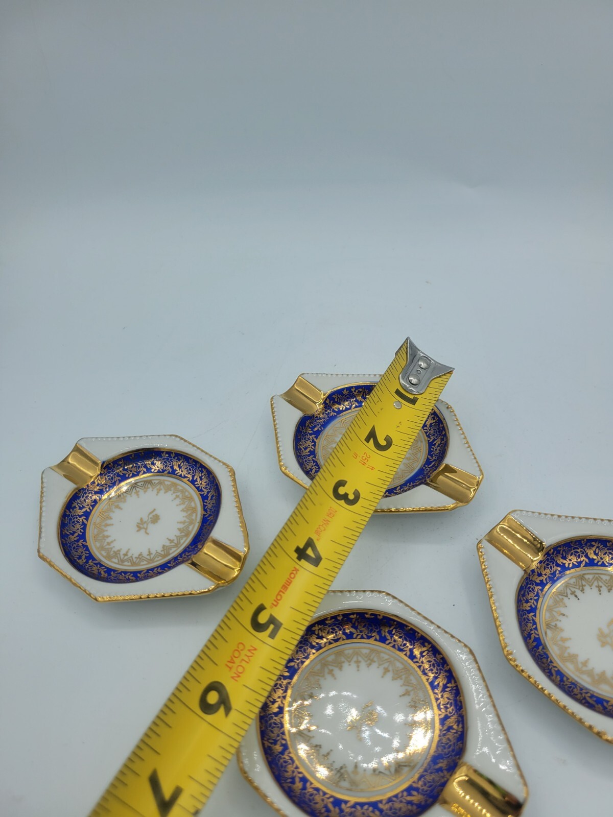 VTG RS Prussia GERMANY 4 MINI ASHTRAY SET PORCELAIN BLUE Gold