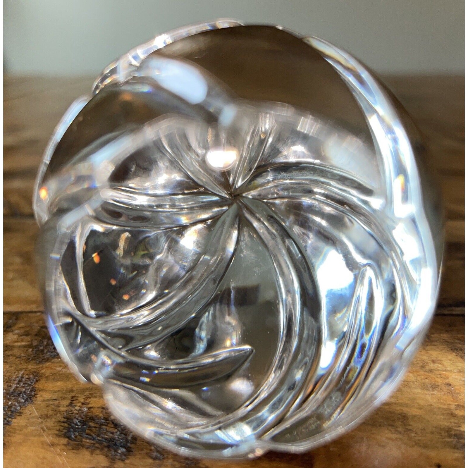 Solid Crystal Egg w/ Swirls Paperweight 3.25 in Weight Is 1 Pound. Beautiful!