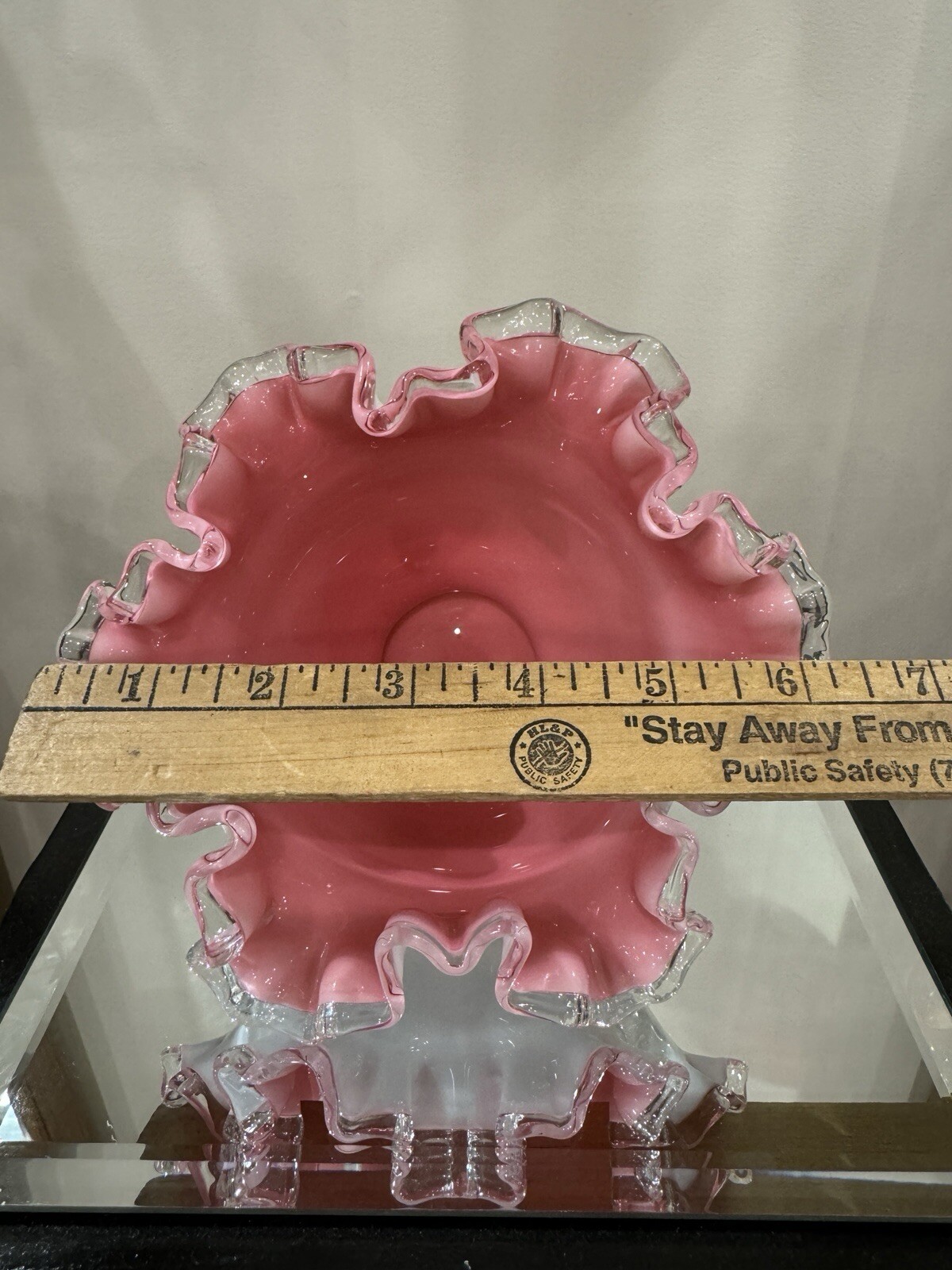 Fenton Peach Crest White & Pink Ruffled / Crimped Vase