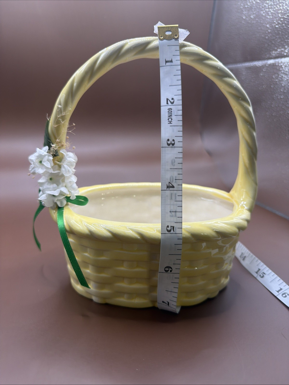 vitage Byron molds 1981 Hobbiest Ceramic Yellow Colored Basket With Handle