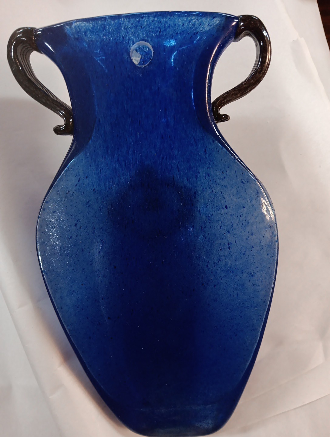 DESIGN GUILD Scavo Amphora cobalt ROMANIAN ART GLASS WALL POCKET VASE handles.