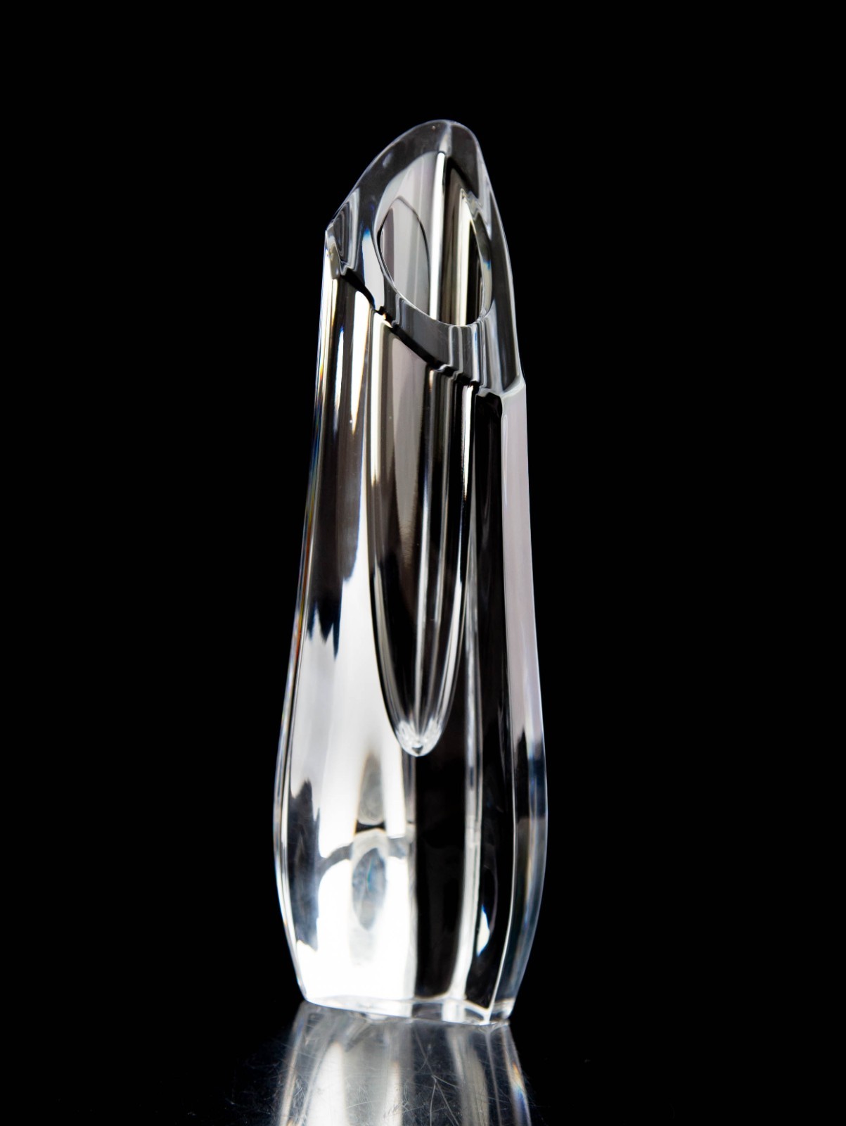 Baccarat Rose Bud Vase 8″ Vintage Crystal France Signed