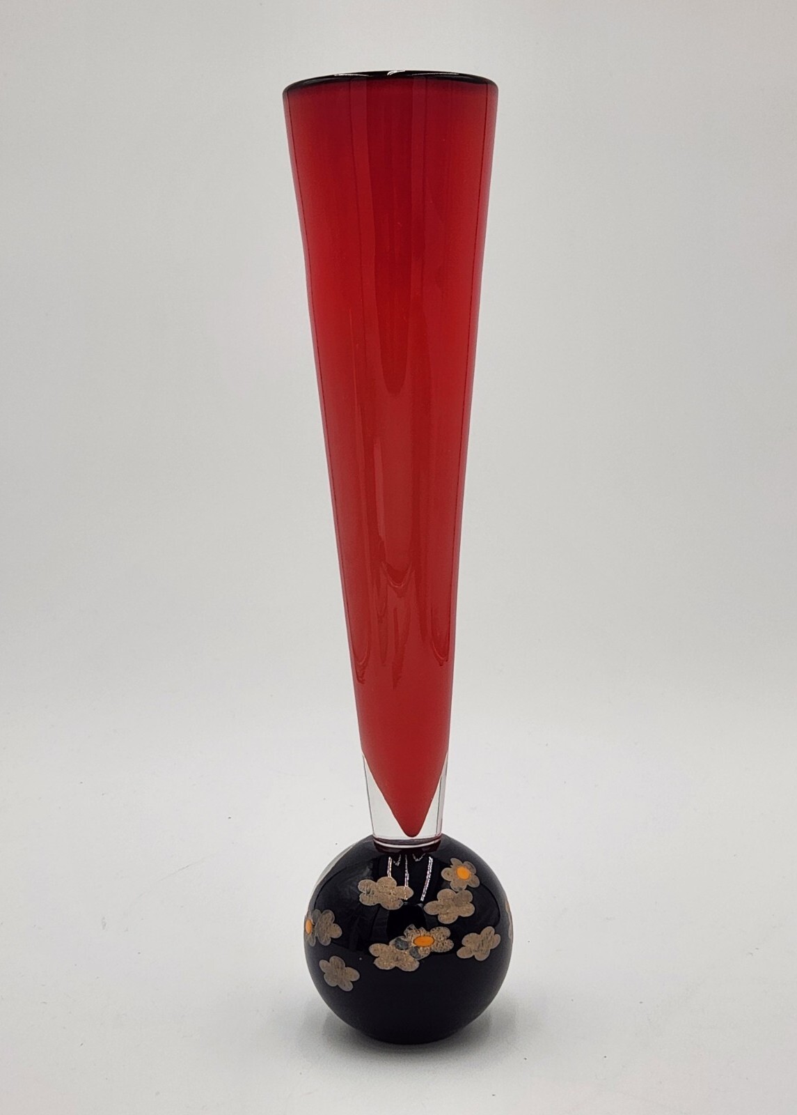 Art Glass Bud Vase Ball Base Red Black Signed 2009 Gold Floral Hand Blown 12″H