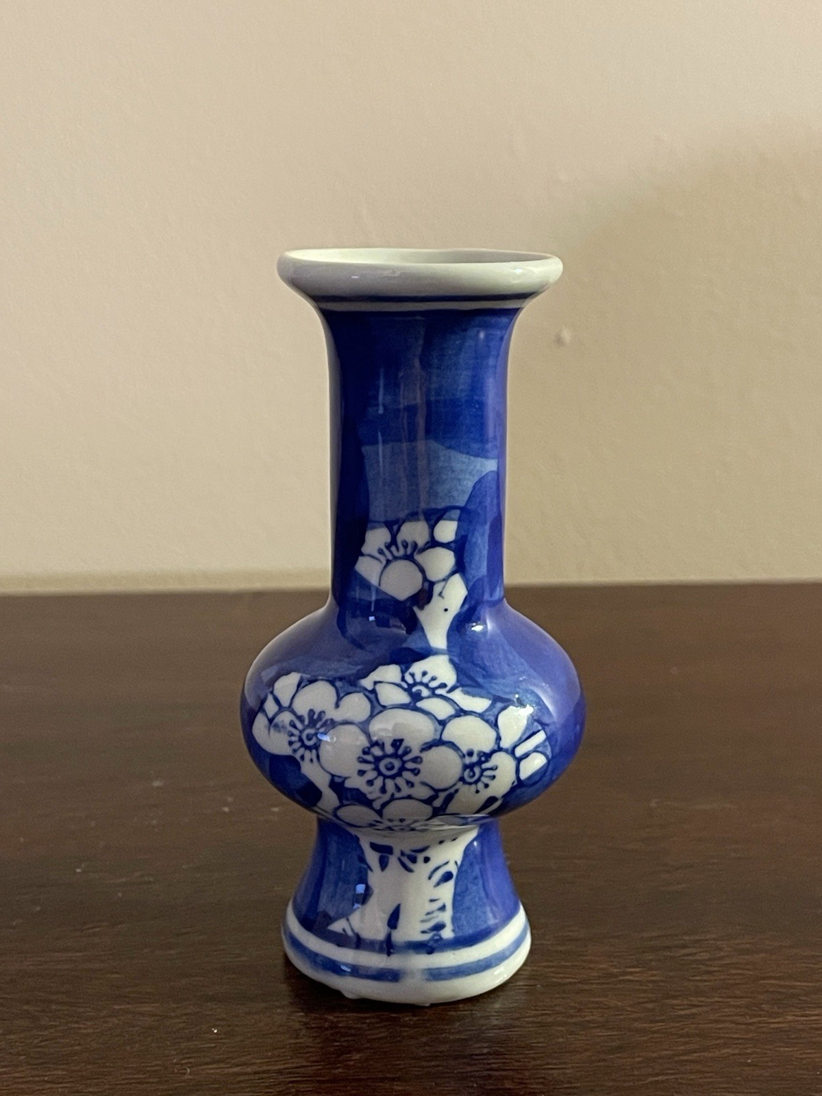 Cherry Blossom Hand Painted Cobalt Blue & White Porcelain Bud Vase 4” Tall Mint