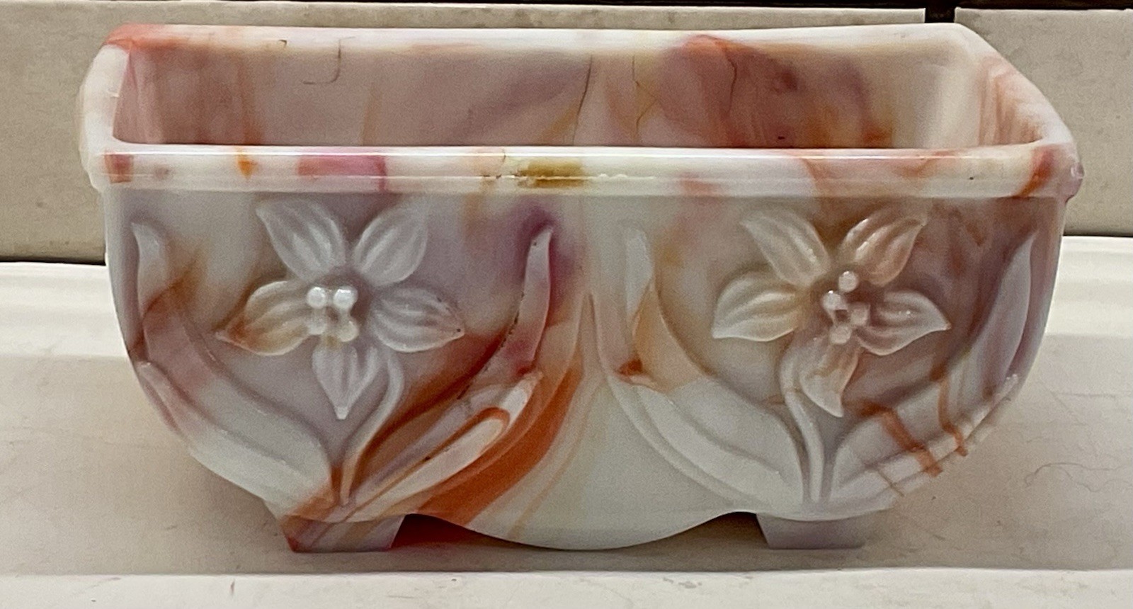 Vintage 1930’s Akro Agate Daffodil Orange White Slag Glass Planter #657