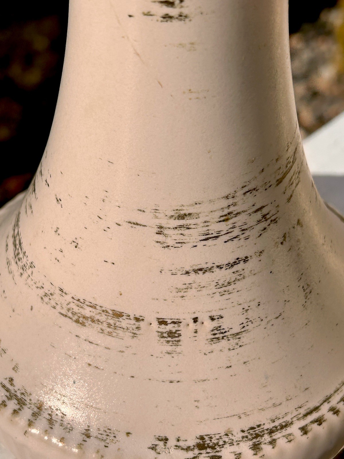 McCoy Pottery Genie Bottle Bud Vase Matte White Brushed Gold USA Approx 8”H