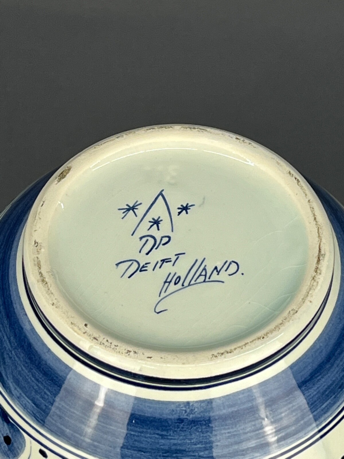 Vintage De Delftse Pauw DP DELFT BLUE Floral 6 1/2″ Vase