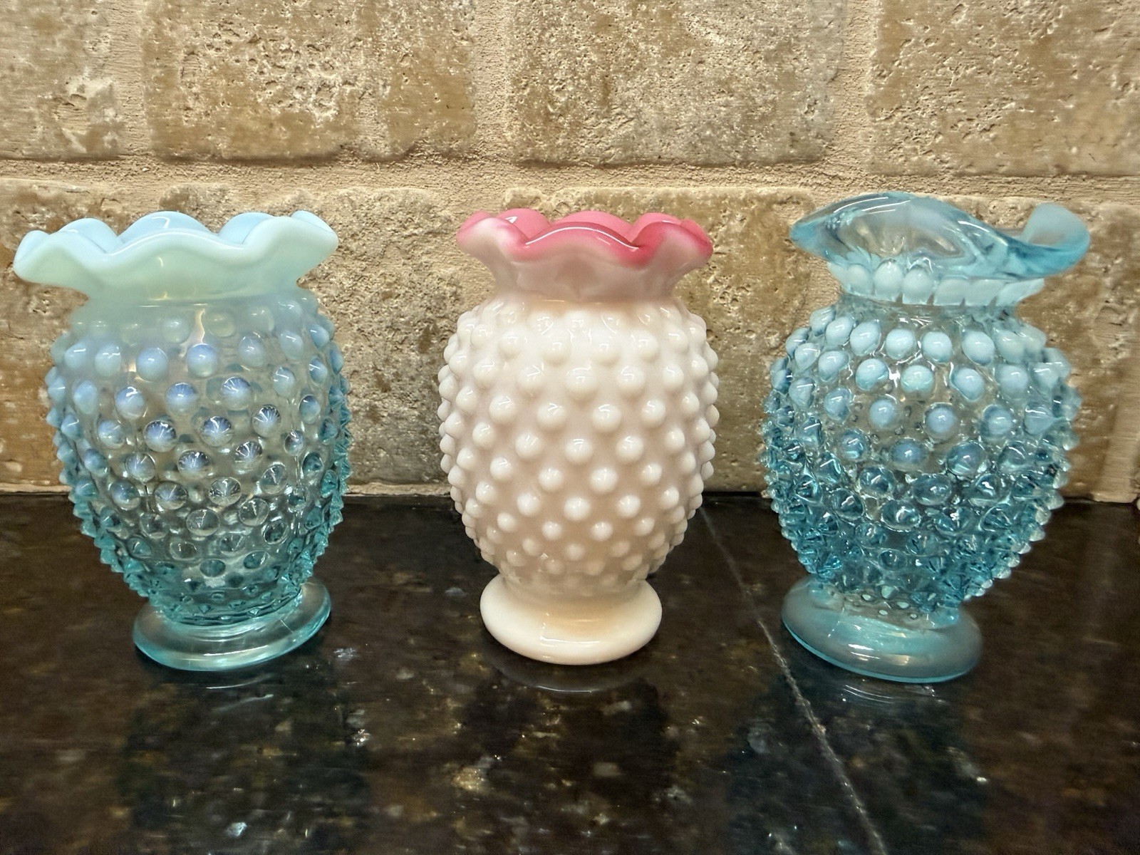 VTG LOT of 5 FENTON USA Hobnail Art Glass Flower Bud Vase Blue Peach White
