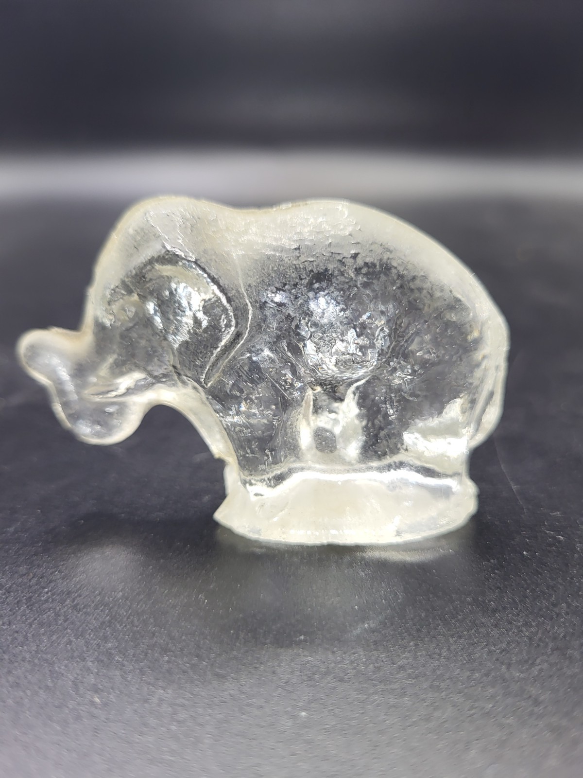 Small Glass Elephant Small Chip On Ear vintage