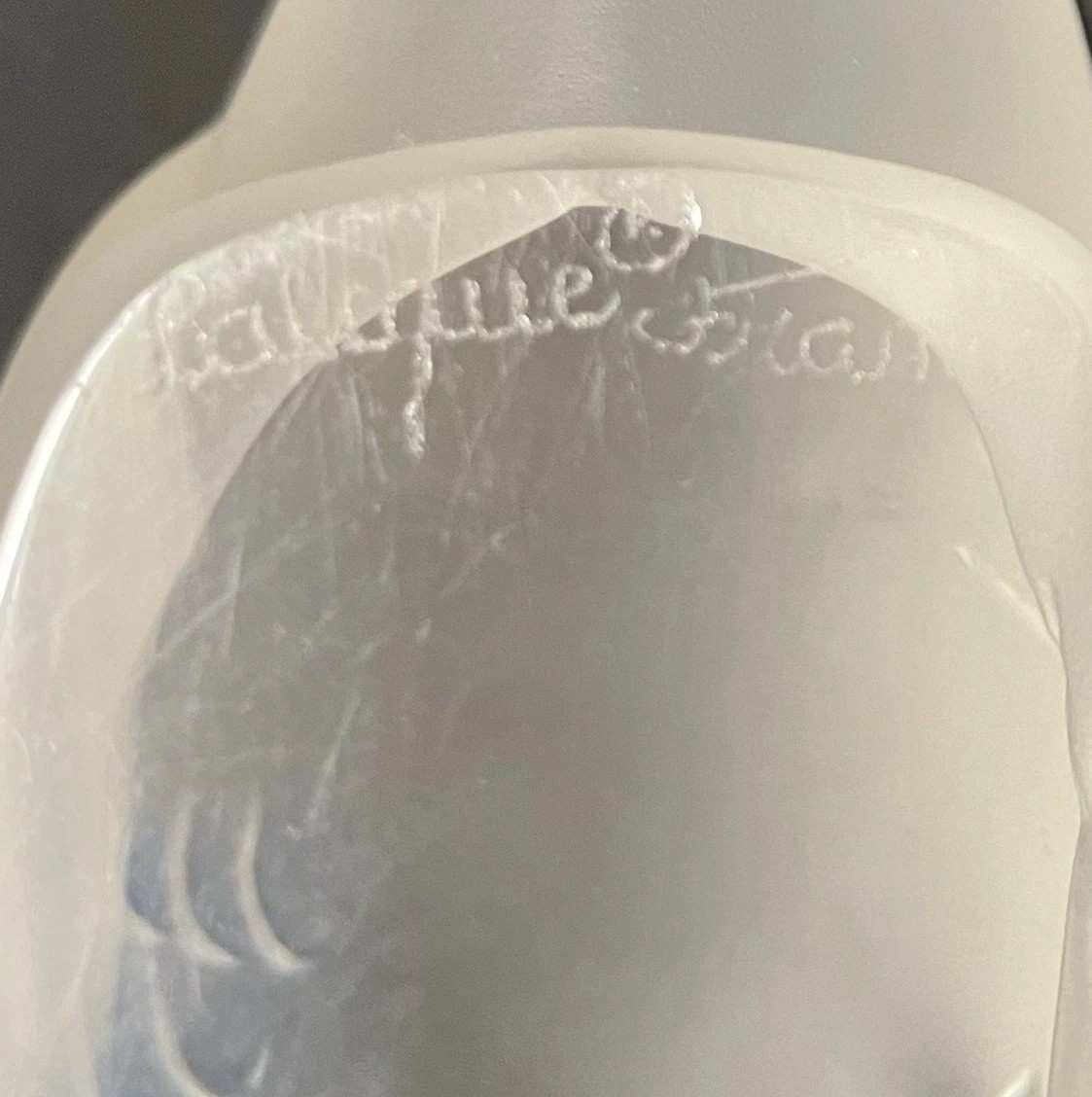 VTG Lalique France Frosted Crystal Bird Sparrow Looking Down Signed 4.5” *READ*