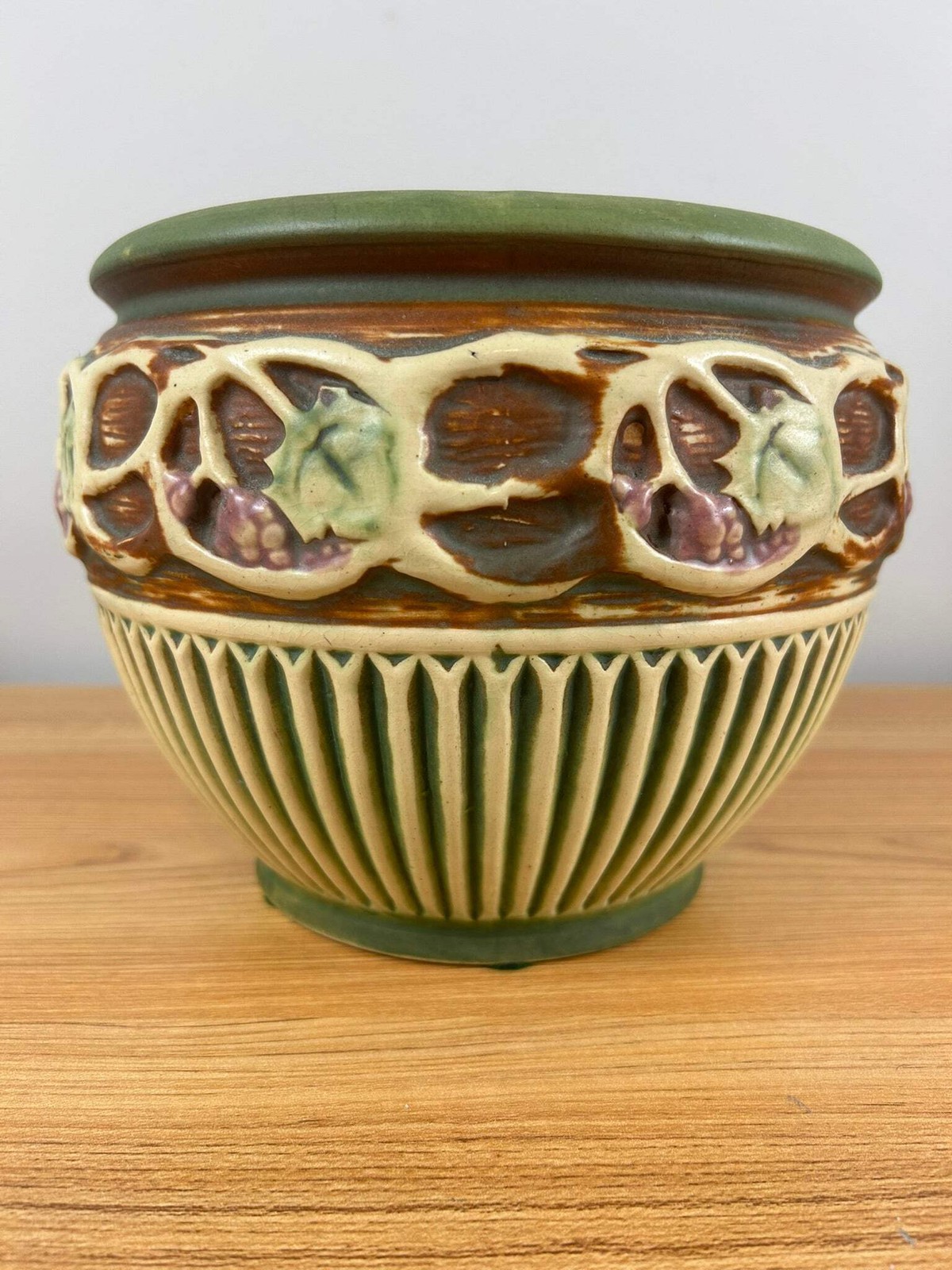 Roseville Pottery Normandy Jardiniere, Shape 609-7, Green/Brown/Cream Grapevines